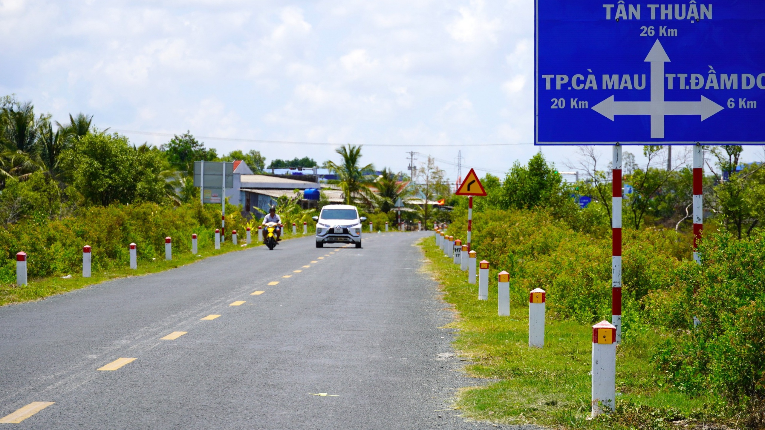 Hợp nhất C&agrave; Mau - Bạc Li&ecirc;u: Tăng tốc đầu tư hạ tầng, kết nối giao th&ocirc;ng xuy&ecirc;n tỉnh- Ảnh 1.