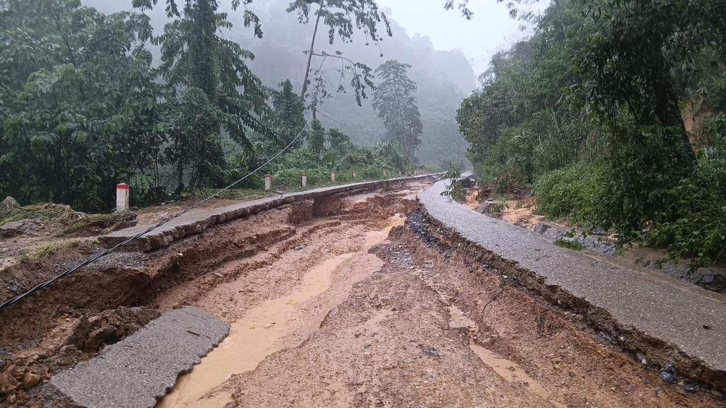 Mưa lớn khiến nhiều tuyến đường ở Bắc Kạn hư hỏng- Ảnh 2.