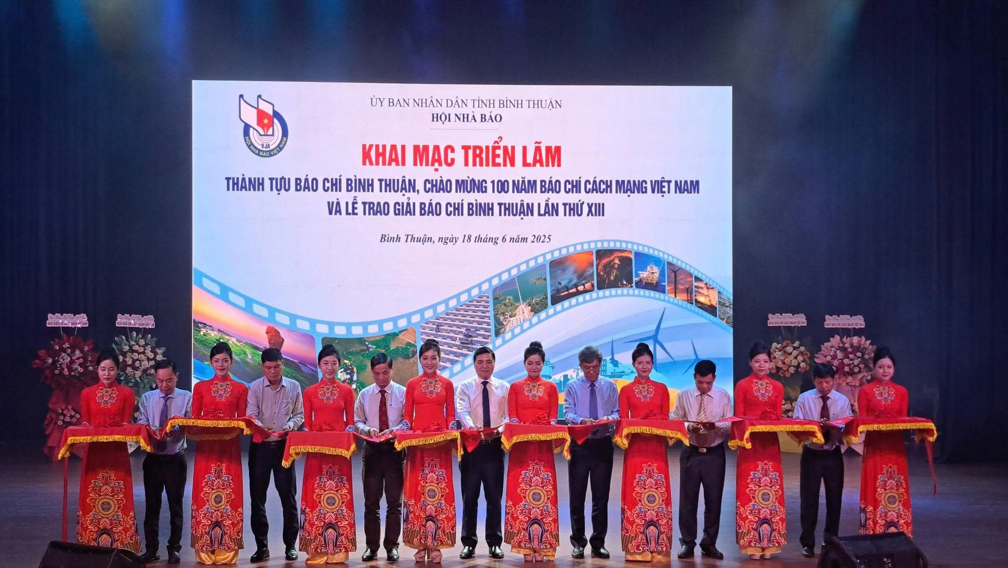 B&igrave;nh Thuận triển l&atilde;m ảnh kỷ niệm 100 năm ng&agrave;y B&aacute;o ch&iacute; c&aacute;ch mạng Việt Nam- Ảnh 2.