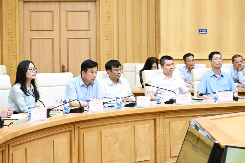 Bộ trưởng Bộ C&ocirc;ng thương mong muốn b&aacute;o ch&iacute; lu&ocirc;n đồng h&agrave;nh- Ảnh 5.