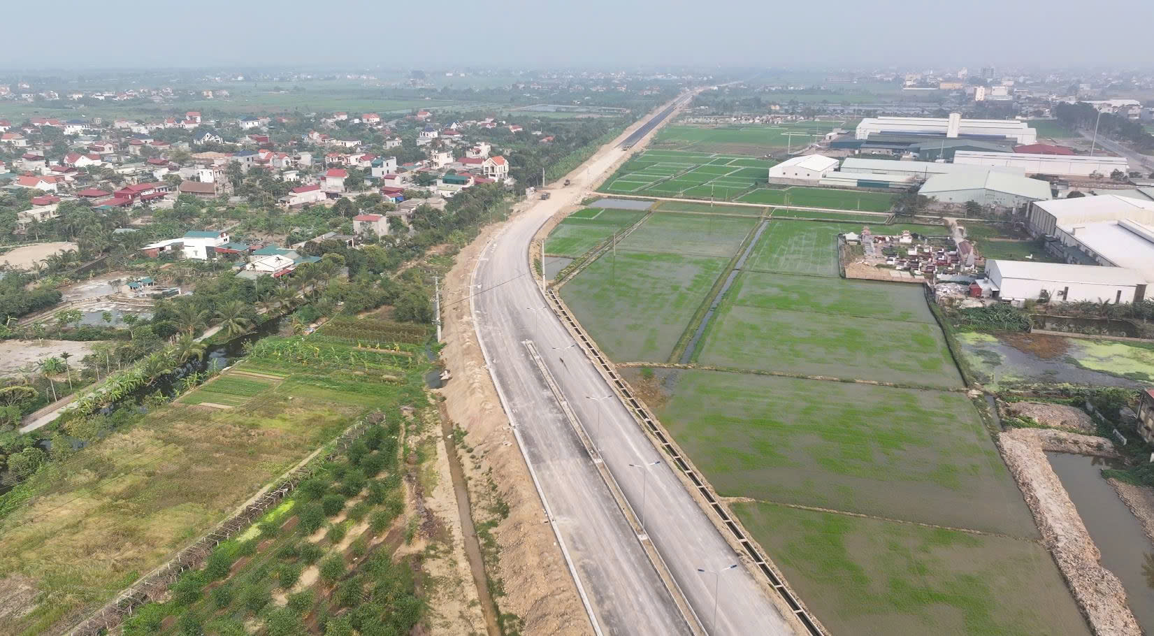 Hải Dương: Sắp th&ocirc;ng xe tuyến đường tr&aacute;nh ĐT391, gỡ n&uacute;t thắt giao th&ocirc;ng Tứ Kỳ- Ảnh 1.