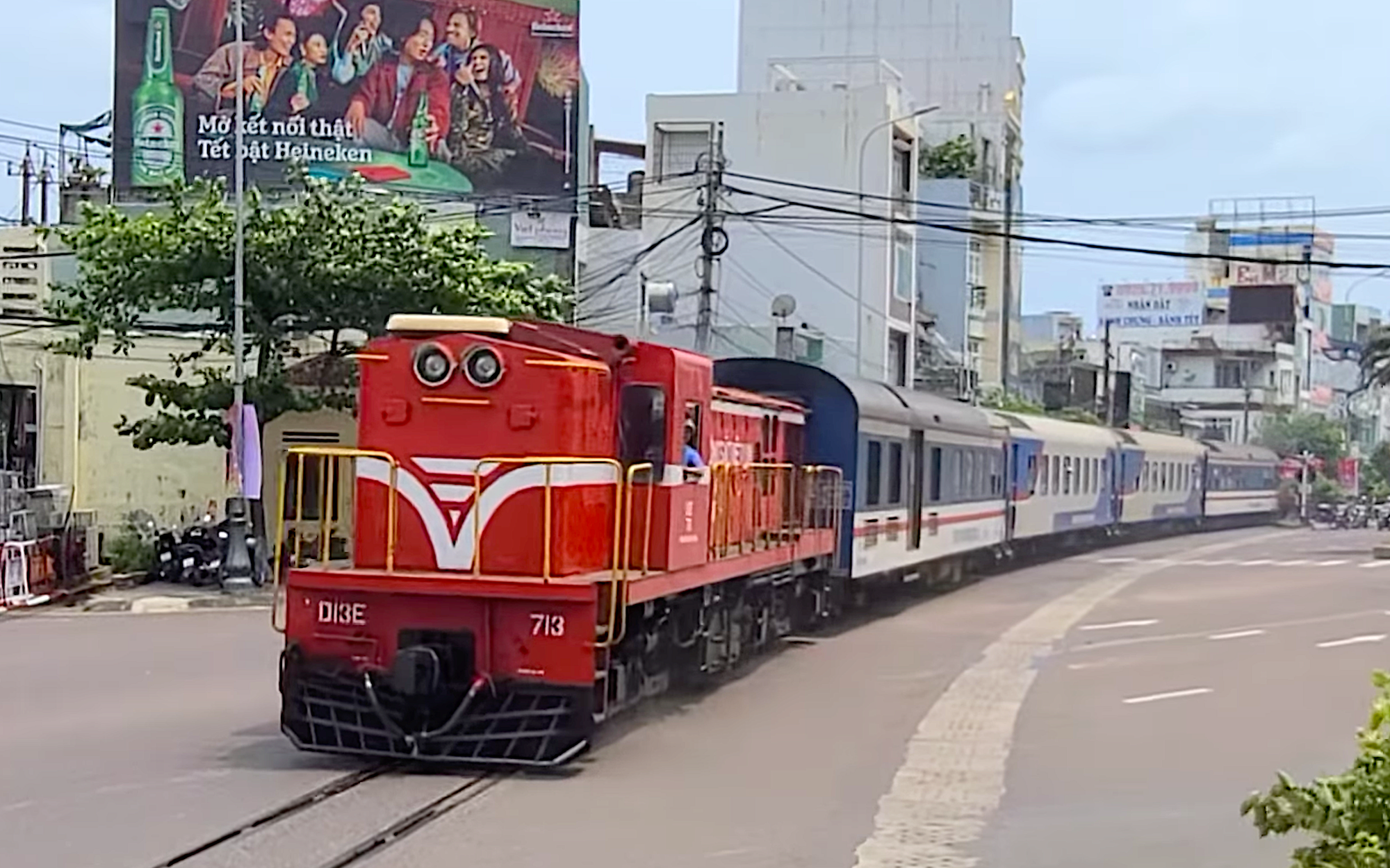 Quy định mới về đổi, trả vé tàu dịp hè- Ảnh 2. Giảm giá vé tàu hỏa cho thí sinh tham dự kỳ thi trung học phổ thông