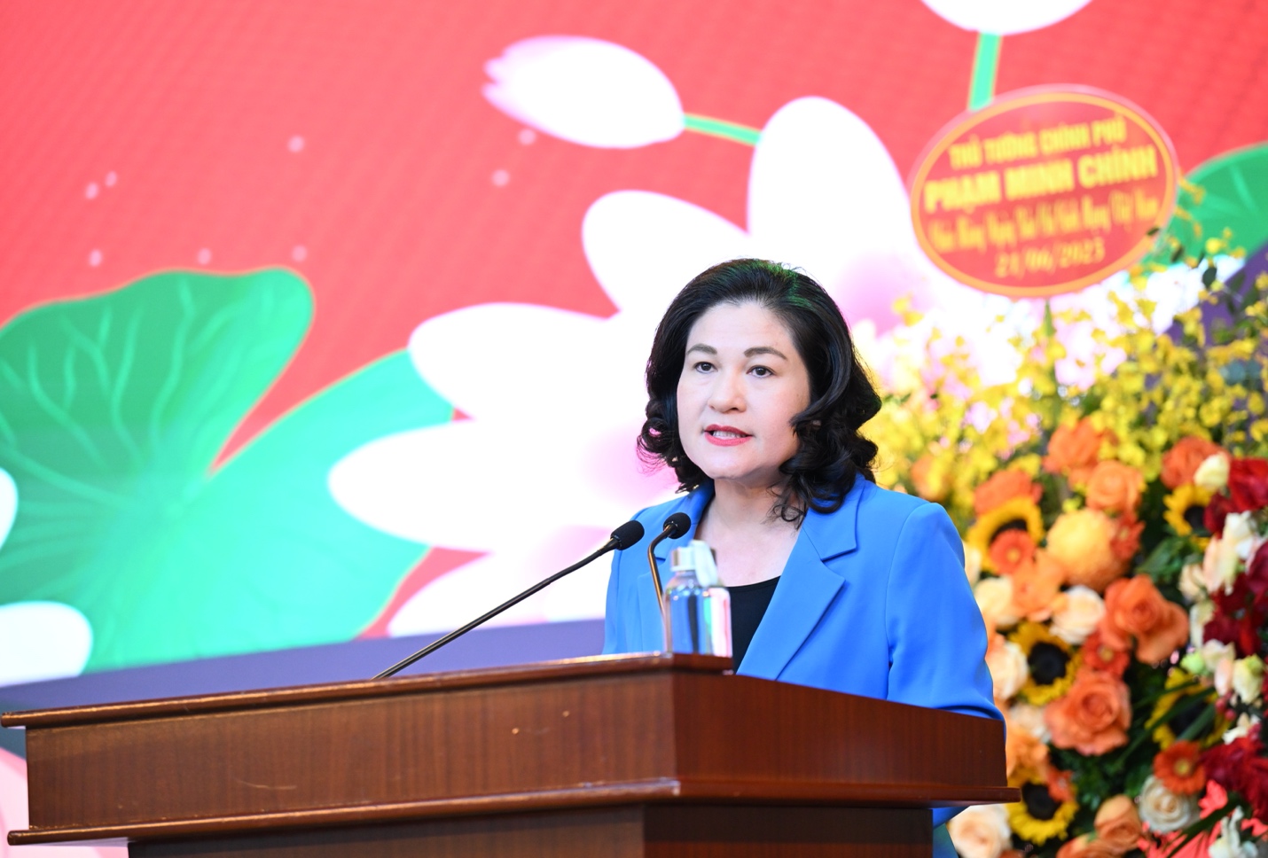 Bộ Nội vụ ra mắt b&aacute;o in Nội vụ v&agrave; X&atilde; hội- Ảnh 1.