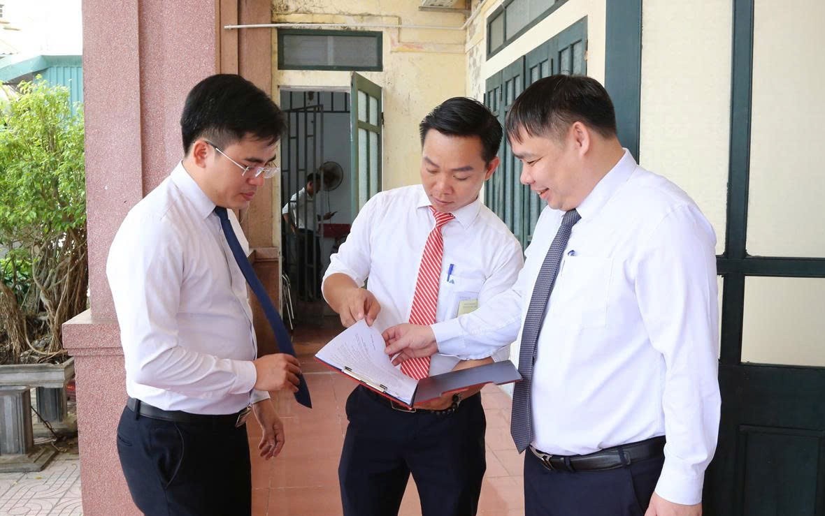 Vận hành thử nghiệm mô hình chính quyền 2 cấp ở nhiều địa phương- Ảnh 1. Vận hành thử nghiệm mô hình chính quyền 2 cấp ở nhiều địa phương- Ảnh 1.