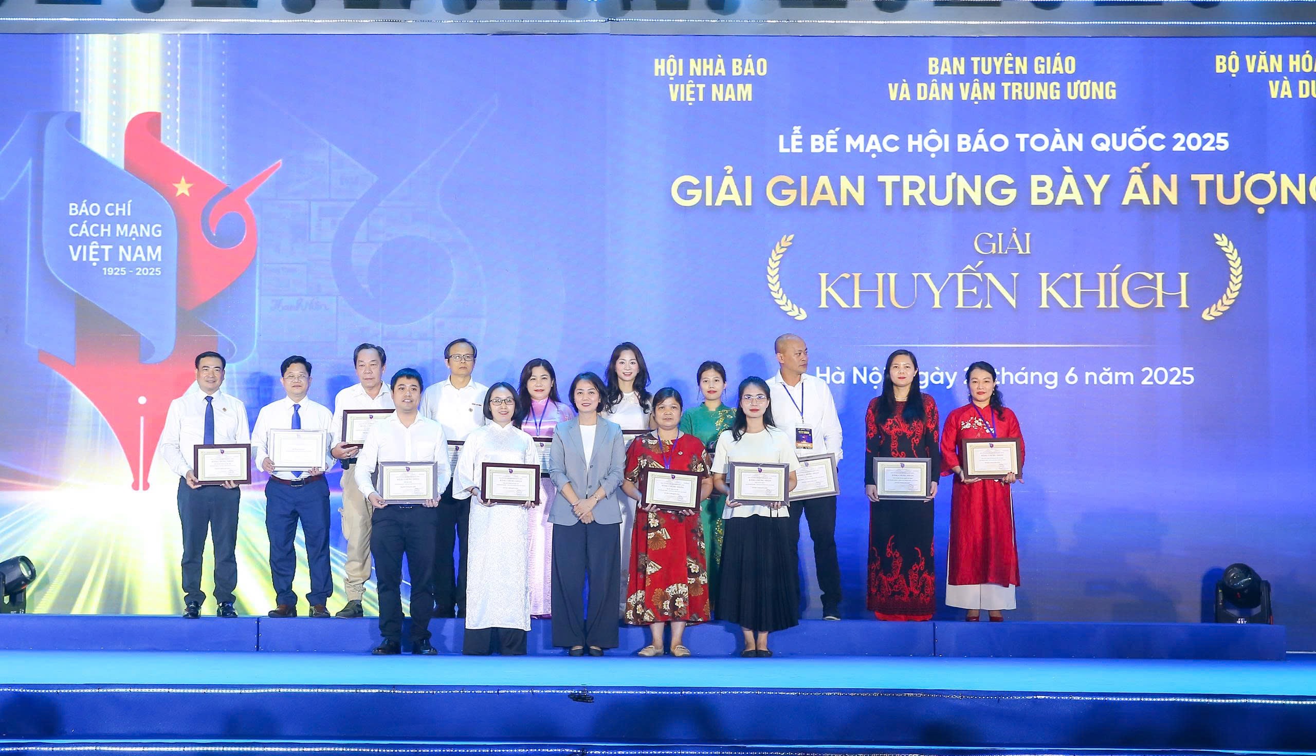 B&aacute;o X&acirc;y dựng gi&agrave;nh 2 giải thưởng tại Hội B&aacute;o to&agrave;n quốc năm 2025- Ảnh 2.