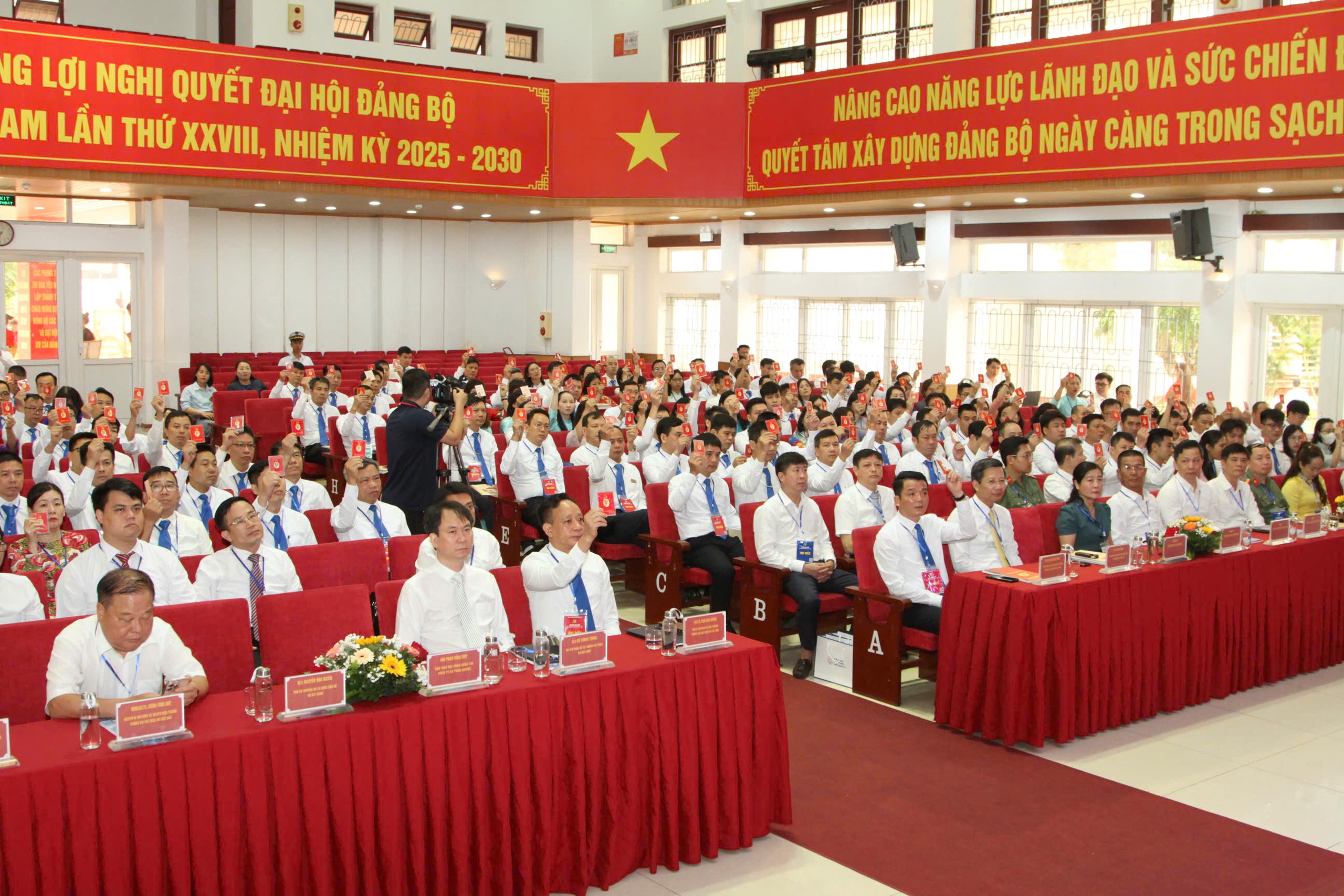 Ph&aacute;t huy vai tr&ograve; Đảng bộ, n&acirc;ng tầm Đại học H&agrave;ng hải Việt Nam tr&ecirc;n bản đồ gi&aacute;o dục quốc gia- Ảnh 1.