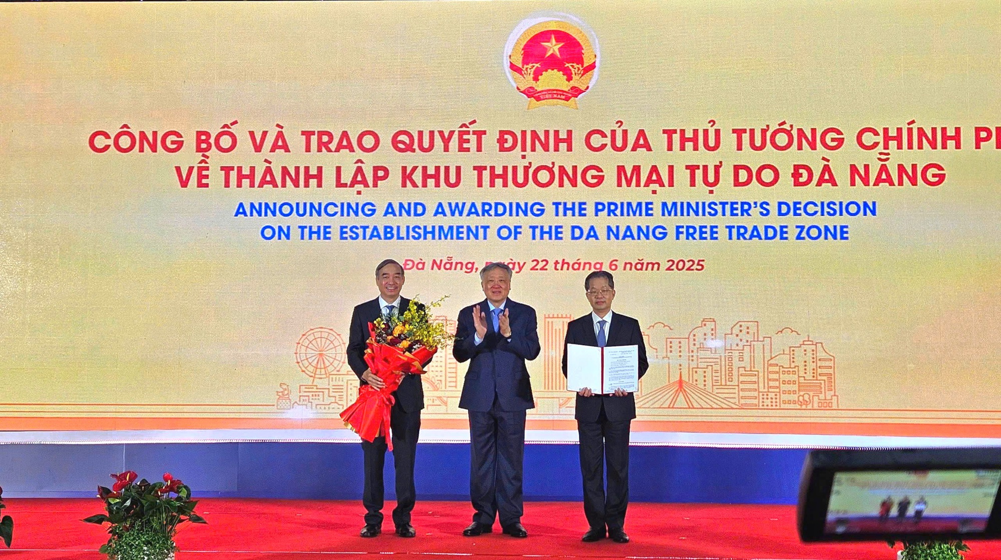 C&ocirc;ng bố quyết định th&agrave;nh lập khu Thương mại tự do Đ&agrave; Nẵng- Ảnh 1.