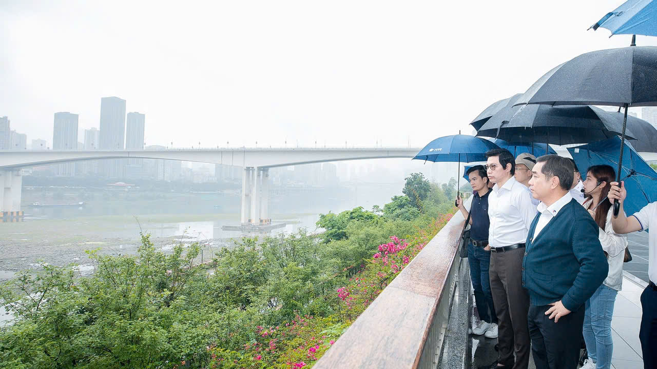 Li&ecirc;n danh Đ&egrave;o Cả - Văn Ph&uacute; nghi&ecirc;n cứu "si&ecirc;u dự &aacute;n" ven s&ocirc;ng Hồng- Ảnh 3.