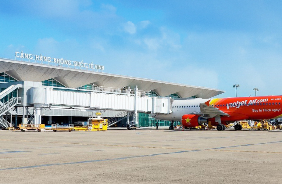 Tạm đ&oacute;ng cửa s&acirc;n bay Vinh trong 6 th&aacute;ng để sửa đường băng- Ảnh 1.