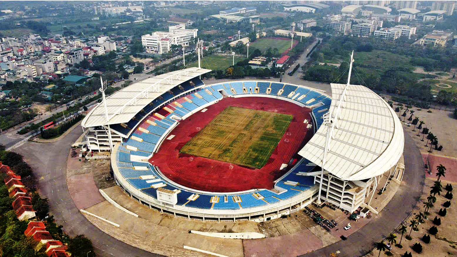 Việt Nam khi n&agrave;o đủ sức tổ chức World Cup, Olympic?- Ảnh 1.