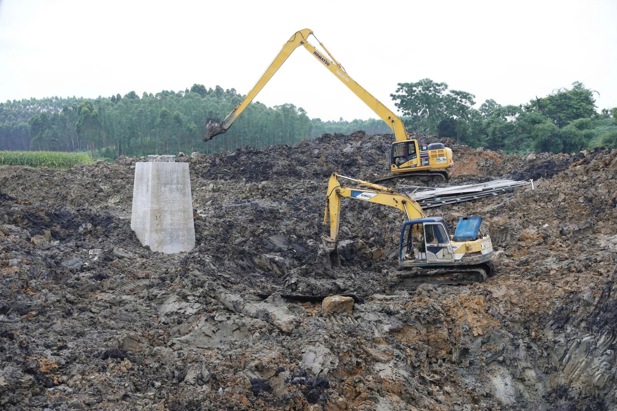 Ph&uacute; Thọ: Đảm bảo tiến độ đường d&acirc;y 500kV qua địa h&igrave;nh phức tạp huyện Đoan H&ugrave;ng- Ảnh 5.