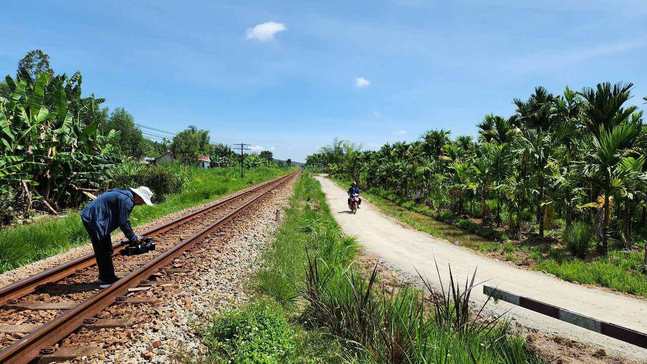 Cách làm hay trong xoá lối đi tự mở qua đường sắt ở Quảng Ngãi- Ảnh 4. Cách làm hay trong xoá lối đi tự mở qua đường sắt ở Quảng Ngãi- Ảnh 4.