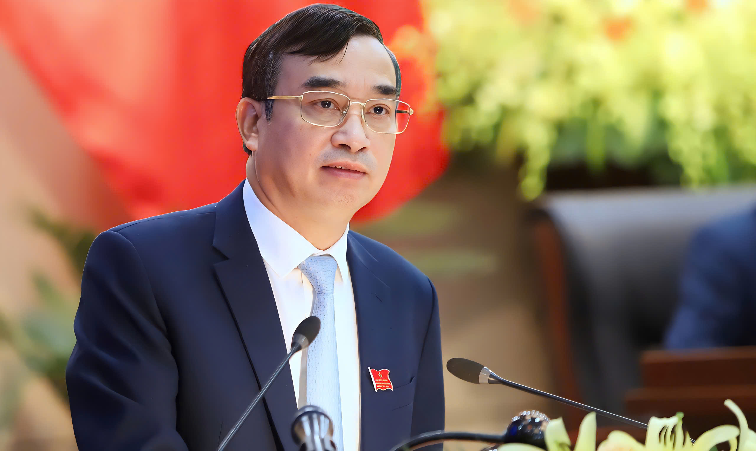 Chủ tịch UBND TP Đ&agrave; Nẵng nghỉ hưu trước tuổi- Ảnh 1.