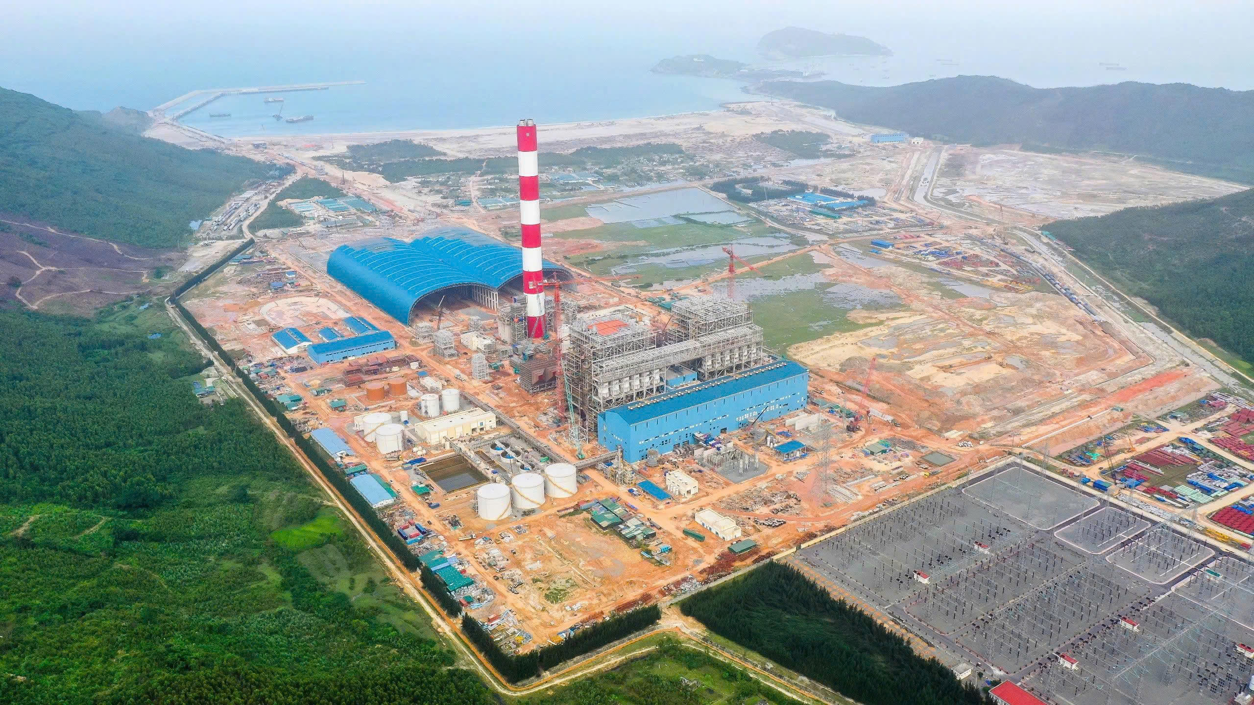 CC1 vào Top 10 doanh nghiệp ESG Việt Nam Xanh 2025 ngành xây dựng- Ảnh 4. CC1 vào Top 10 doanh nghiệp ESG Việt Nam Xanh 2025 ngành xây dựng- Ảnh 4.