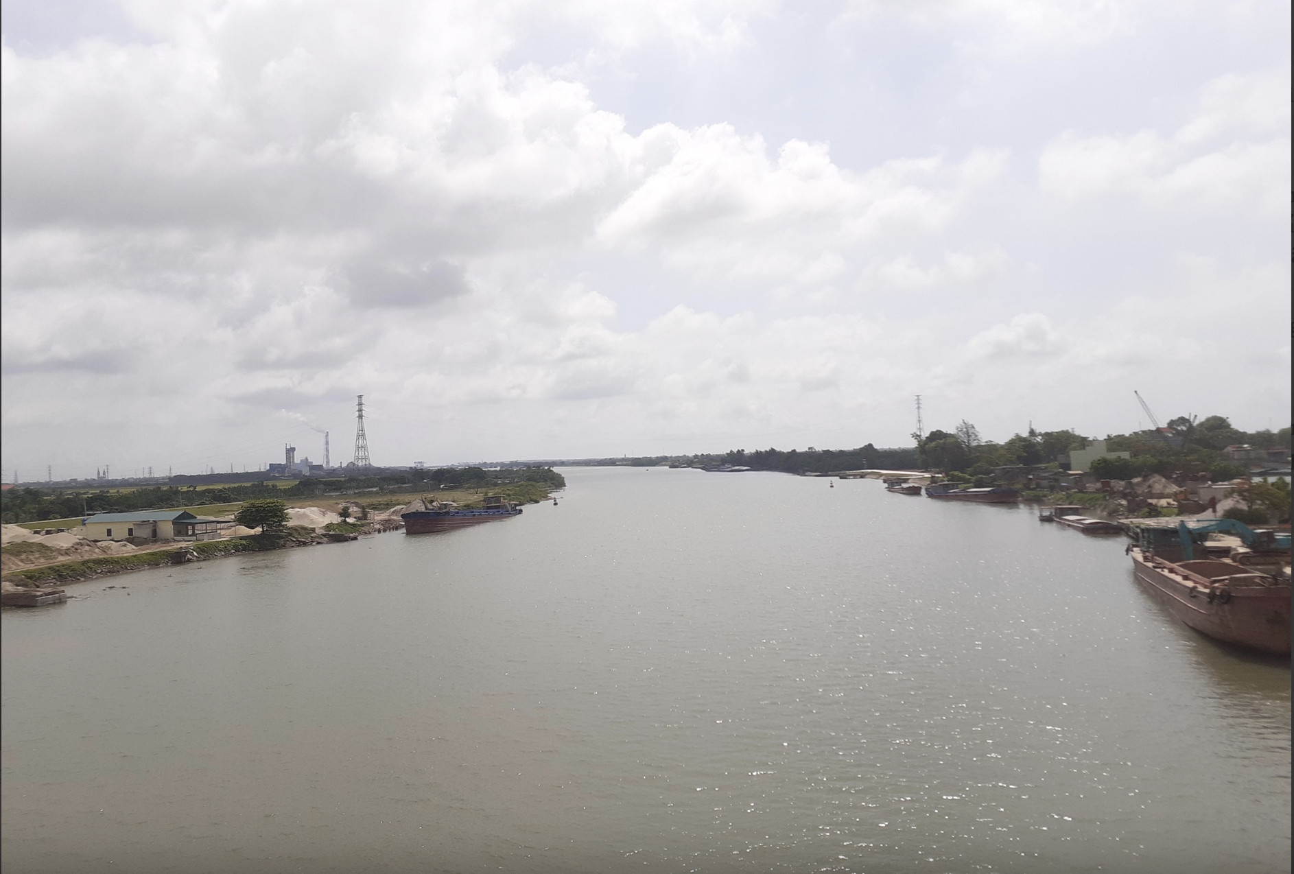 Bộ X&acirc;y dựng c&ocirc;ng bố danh mục dự &aacute;n nạo v&eacute;t kết hợp thu hồi sản phẩm tại s&ocirc;ng Tr&agrave; L&yacute;- Ảnh 1.