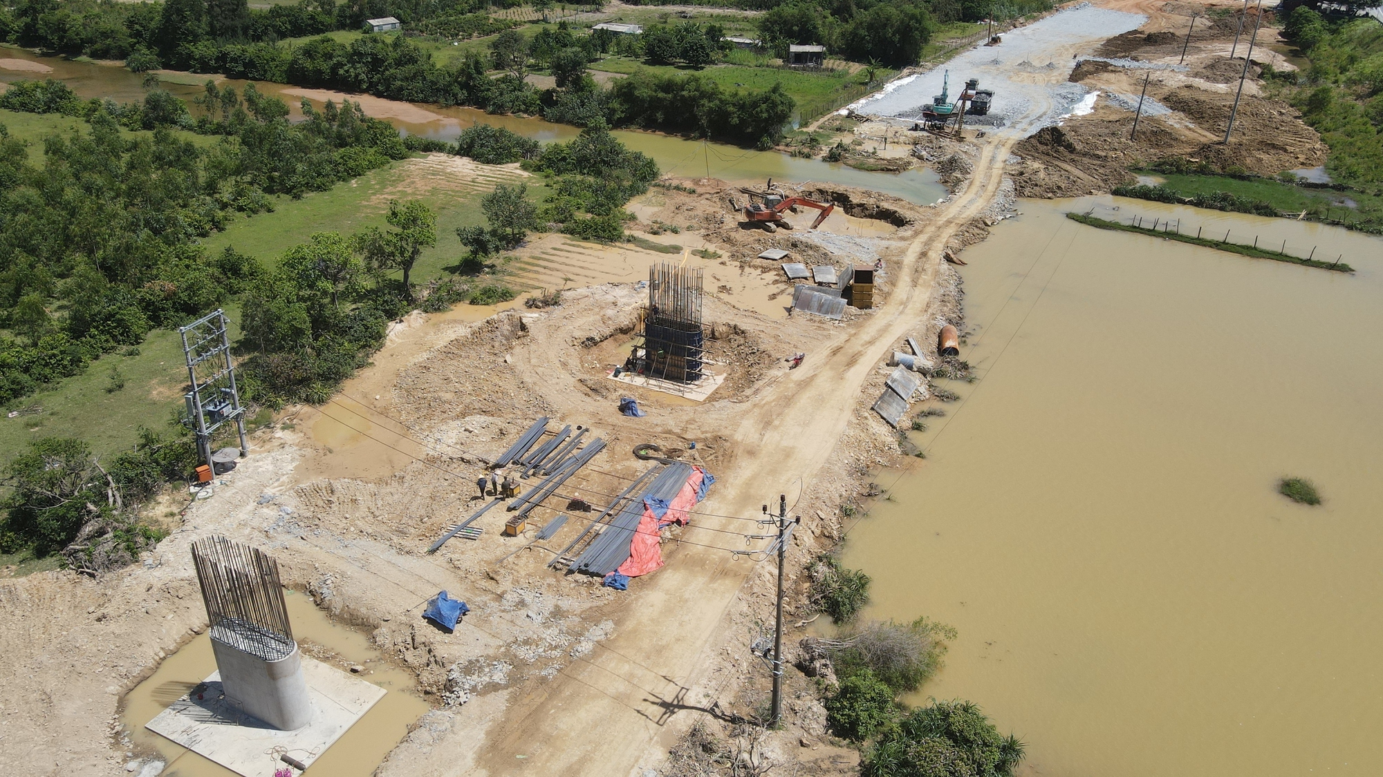 Phấn đấu thông hầm Đèo Ngang giữa tháng 7- Ảnh 8. Phấn đấu thông hầm Đèo Ngang giữa tháng 7- Ảnh 8.