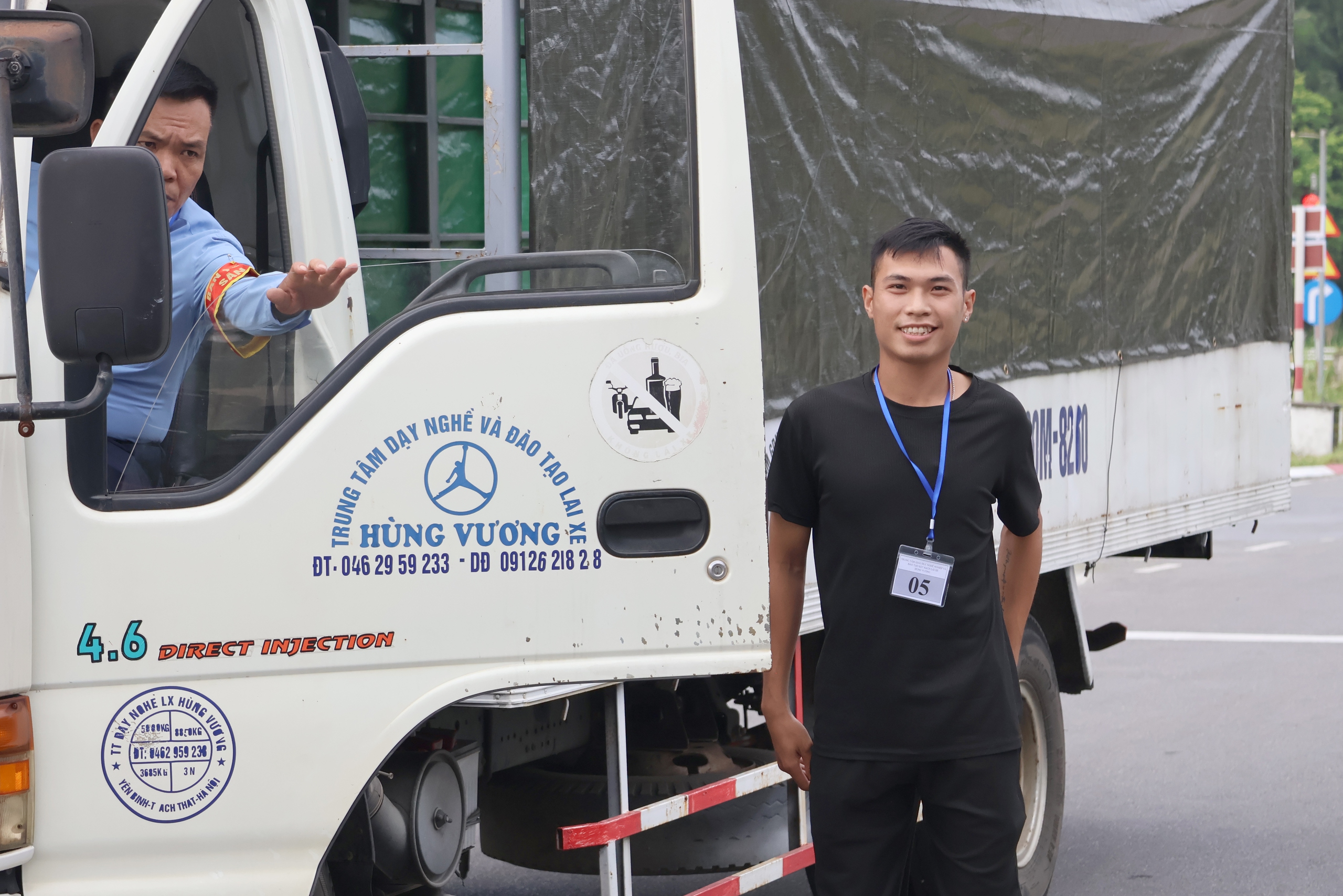 CSGT H&agrave; Nội tổ chức kỳ s&aacute;t hạch l&aacute;i xe đầu ti&ecirc;n, nhiều học vi&ecirc;n thi đạt- Ảnh 14.