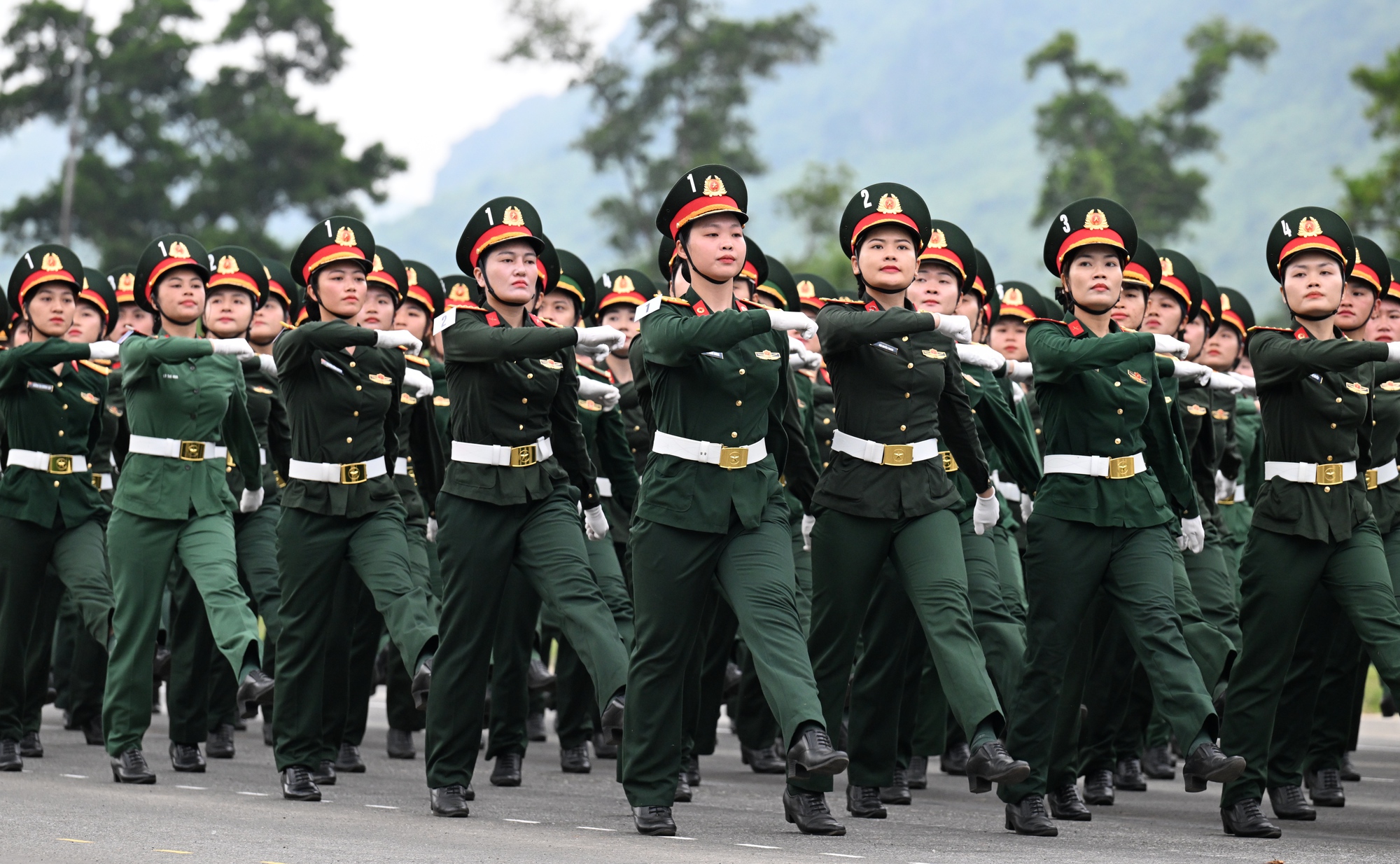 Hình ảnh khối nữ chiến sĩ hợp luyện, sẵn sàng cho Lễ kỷ niệm 80 năm Quốc khánh- Ảnh 13. Hình ảnh khối nữ chiến sĩ hợp luyện, sẵn sàng cho Lễ kỷ niệm 80 năm Quốc khánh- Ảnh 13.