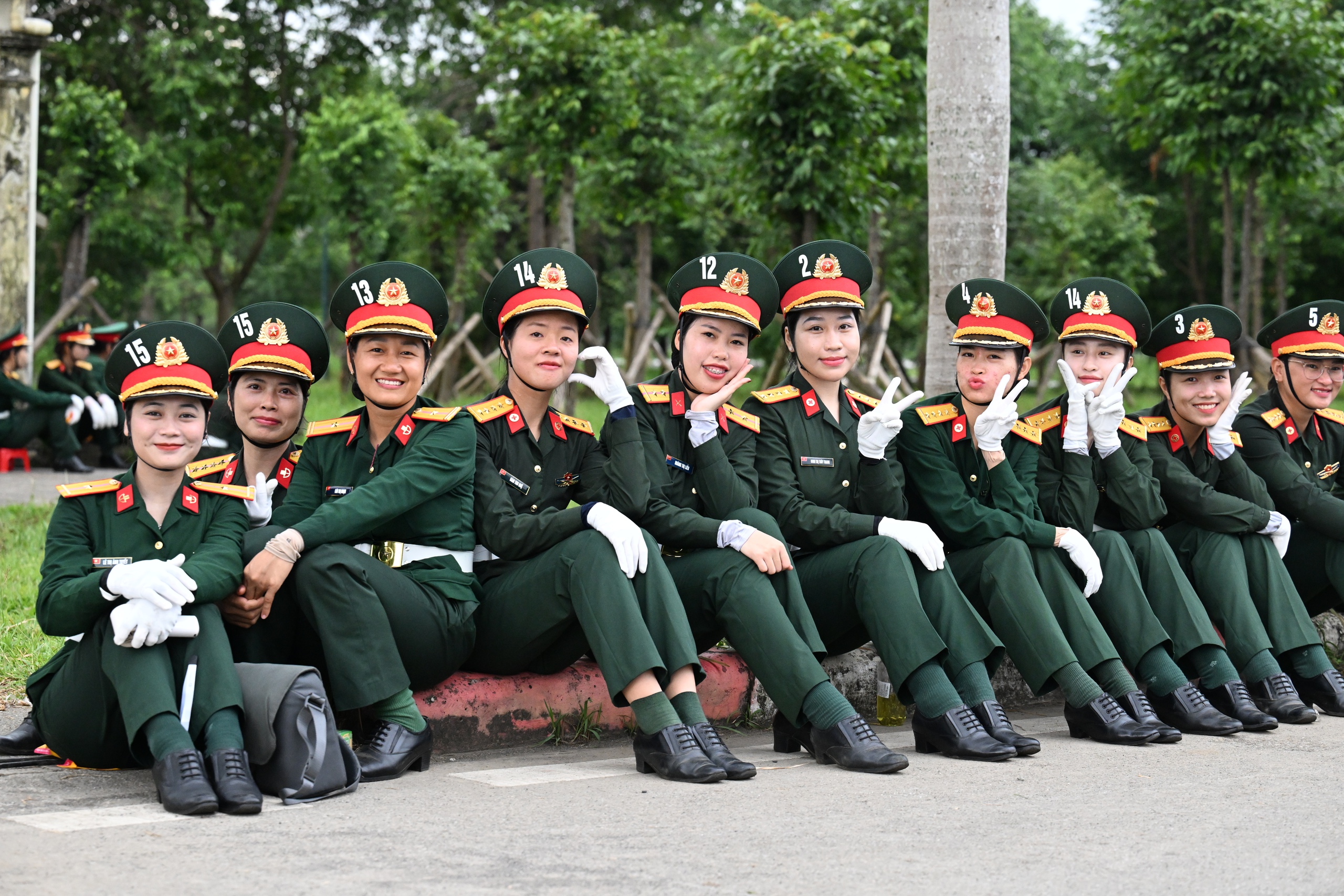 Hình ảnh khối nữ chiến sĩ hợp luyện, sẵn sàng cho Lễ kỷ niệm 80 năm Quốc khánh- Ảnh 20. Hình ảnh khối nữ chiến sĩ hợp luyện, sẵn sàng cho Lễ kỷ niệm 80 năm Quốc khánh- Ảnh 20.