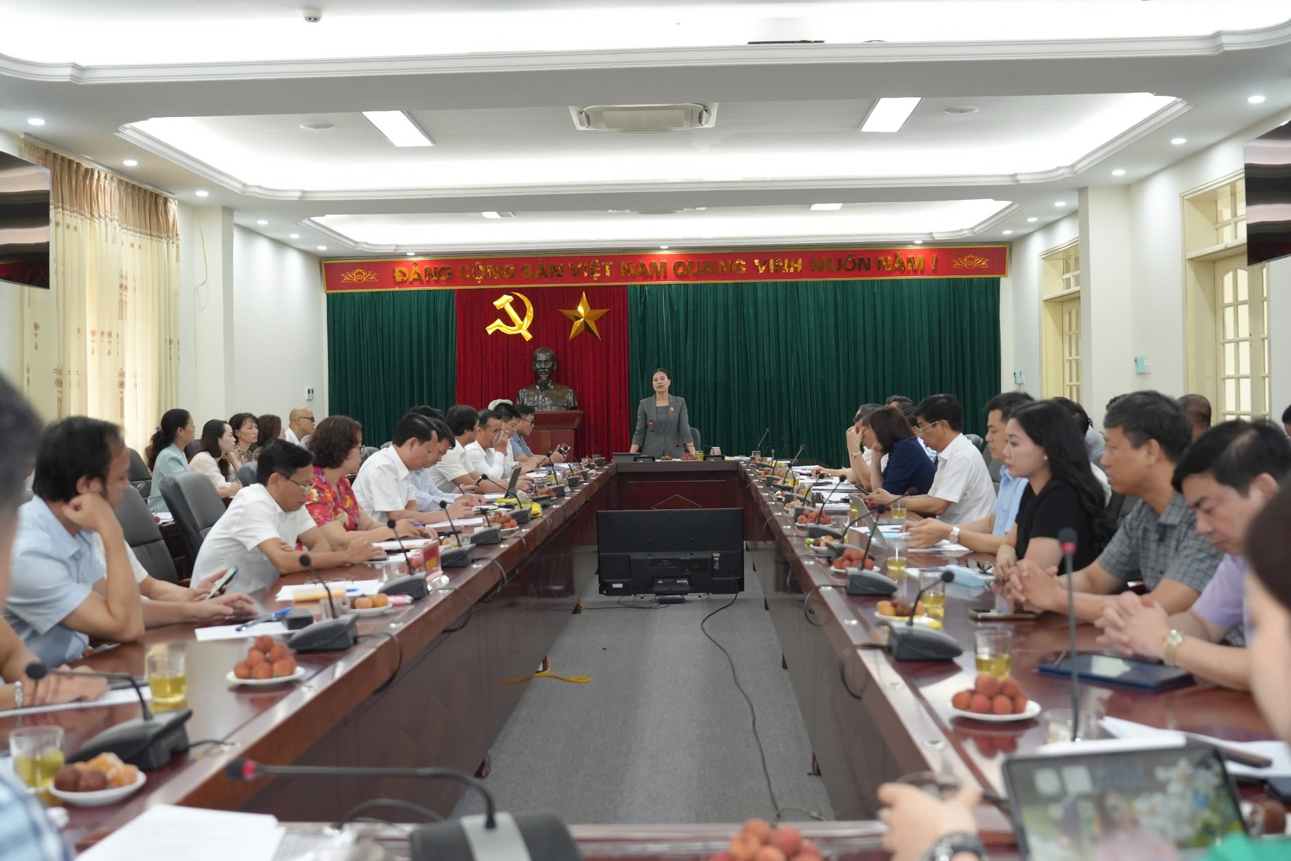 Hà Nội đôn đốc, hướng dẫn các quận huyện triển khai sắp xếp đơn vị hành chính cấp xã- Ảnh 1. Hà Nội đôn đốc, hướng dẫn các quận huyện triển khai sắp xếp đơn vị hành chính cấp xã- Ảnh 1.