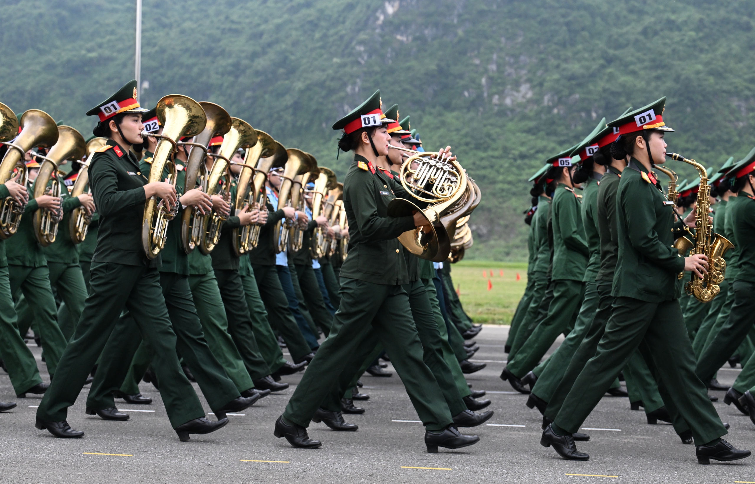 Hình ảnh khối nữ chiến sĩ hợp luyện, sẵn sàng cho Lễ kỷ niệm 80 năm Quốc khánh- Ảnh 3. Hình ảnh khối nữ chiến sĩ hợp luyện, sẵn sàng cho Lễ kỷ niệm 80 năm Quốc khánh- Ảnh 3.