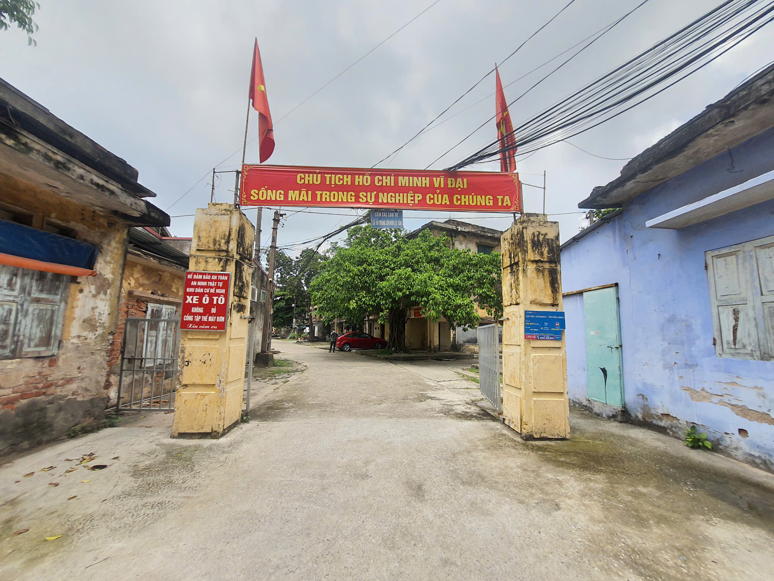 Hải Dương: Khu tập thể Nh&agrave; m&aacute;y Bơm xuống cấp, h&agrave;ng trăm hộ d&acirc;n sống trong bất an- Ảnh 4.