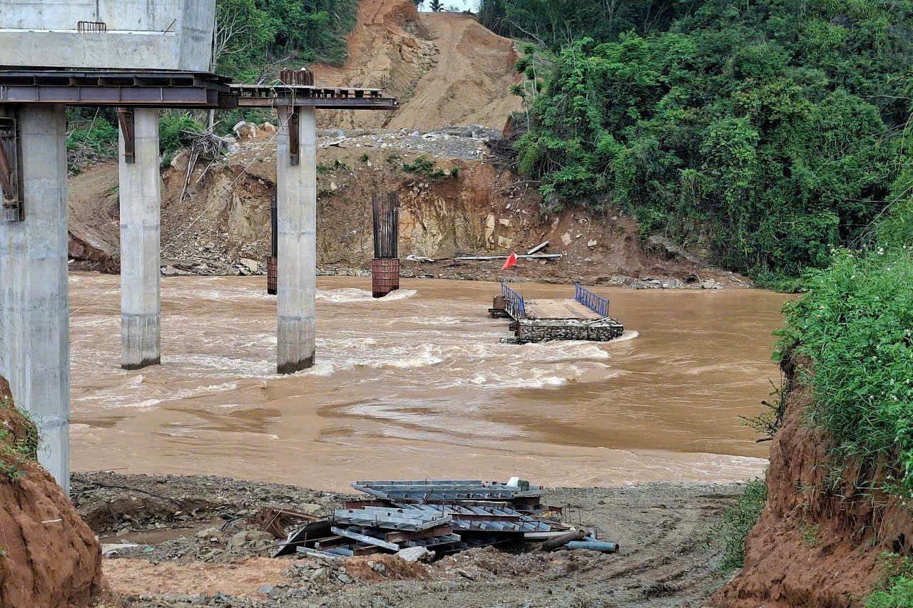 Linh hoạt giải ph&aacute;p ứng ph&oacute; mưa lũ, th&ocirc;ng tuyến Đồng Đăng - Tr&agrave; Lĩnh trong năm 2025- Ảnh 2.