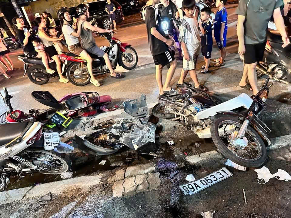 Điều tra vụ l&aacute;i xe say rượu g&acirc;y tai nạn li&ecirc;n ho&agrave;n ở Bắc Ninh- Ảnh 1.