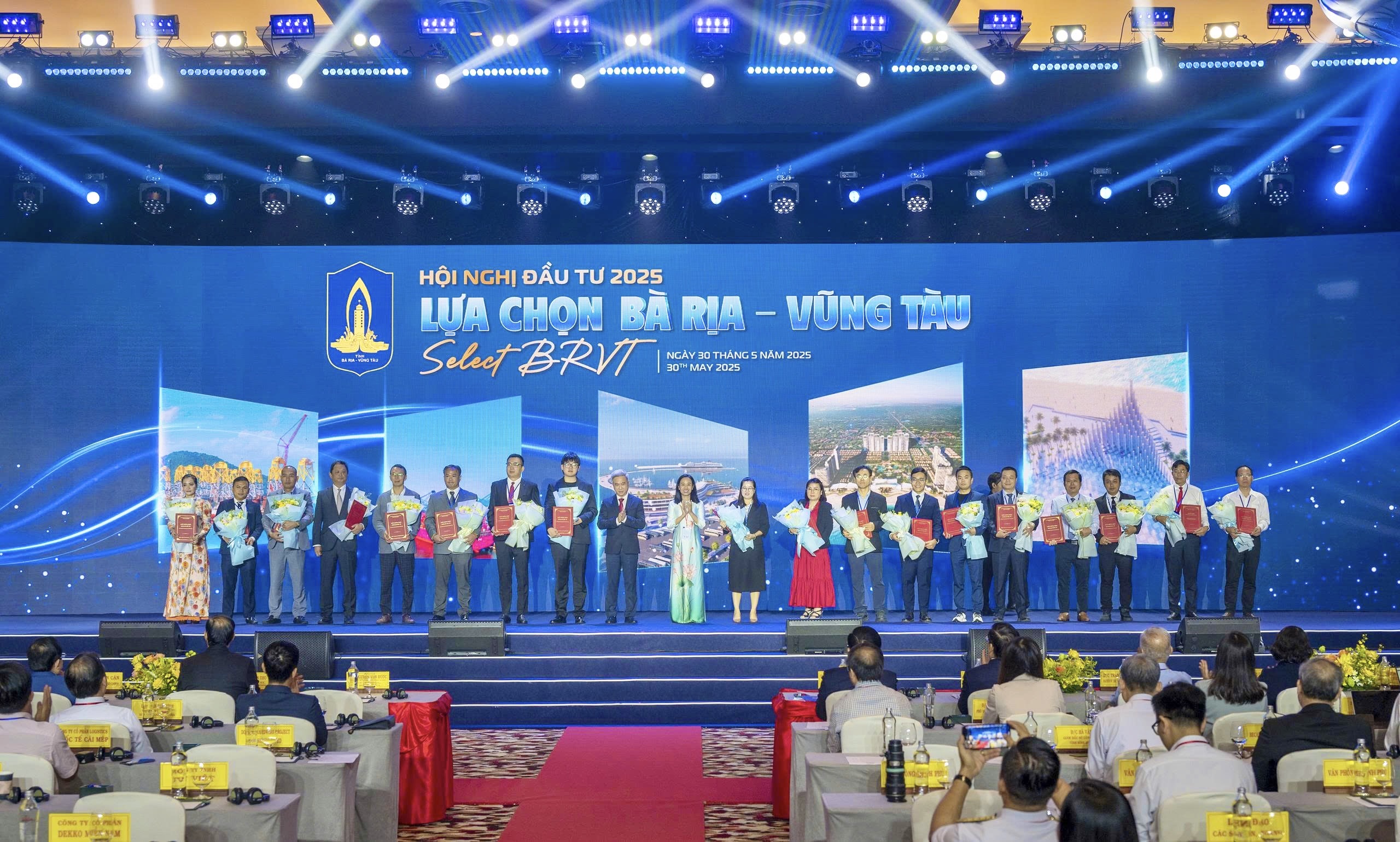 Bà Rịa - Vũng Tàu: Từ cú hích hạ tầng mở đường cho đô thị và du lịch cất cánh- Ảnh 9. Bà Rịa - Vũng Tàu: Từ cú hích hạ tầng mở đường cho đô thị và du lịch cất cánh- Ảnh 9.