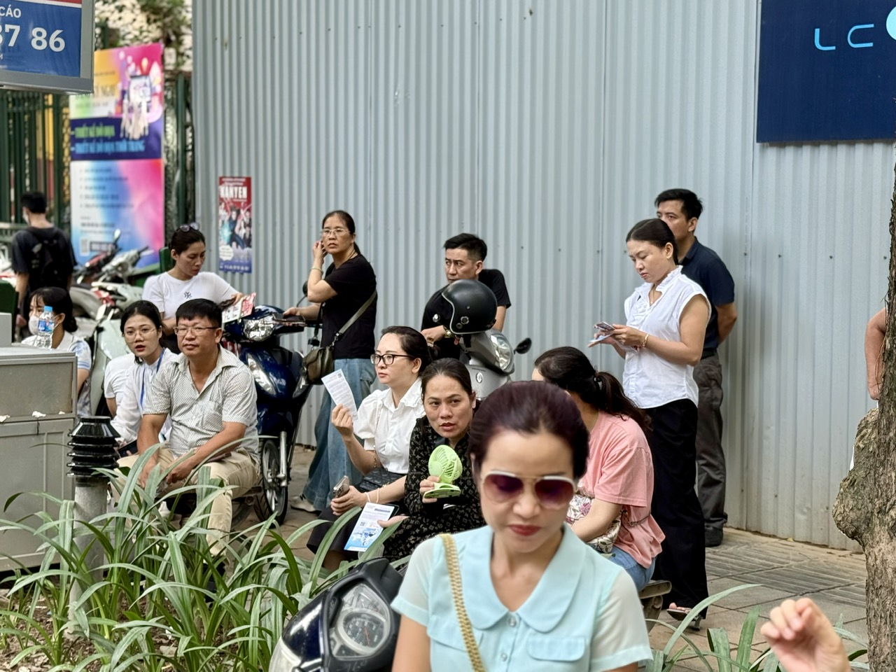 Hơn 1,15 triệu th&iacute; sinh bước v&agrave;o kỳ thi THPT 2025- Ảnh 5.