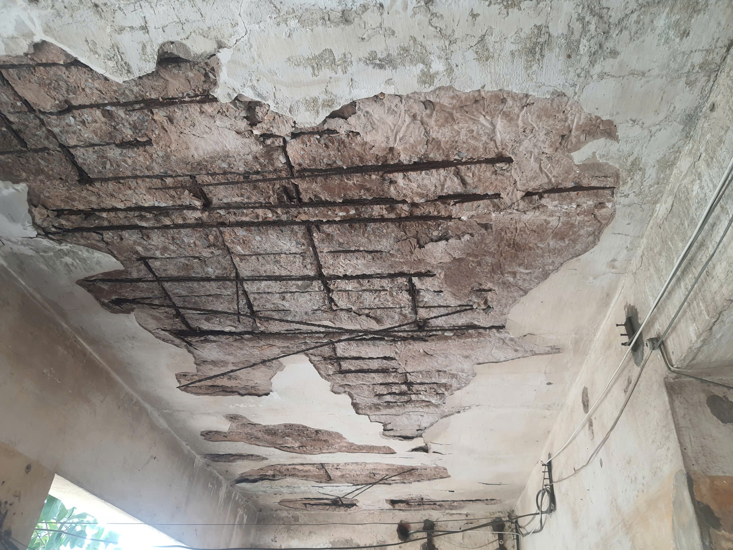 Hải Dương: Khu tập thể Nh&agrave; m&aacute;y Bơm xuống cấp, h&agrave;ng trăm hộ d&acirc;n sống trong bất an- Ảnh 10.