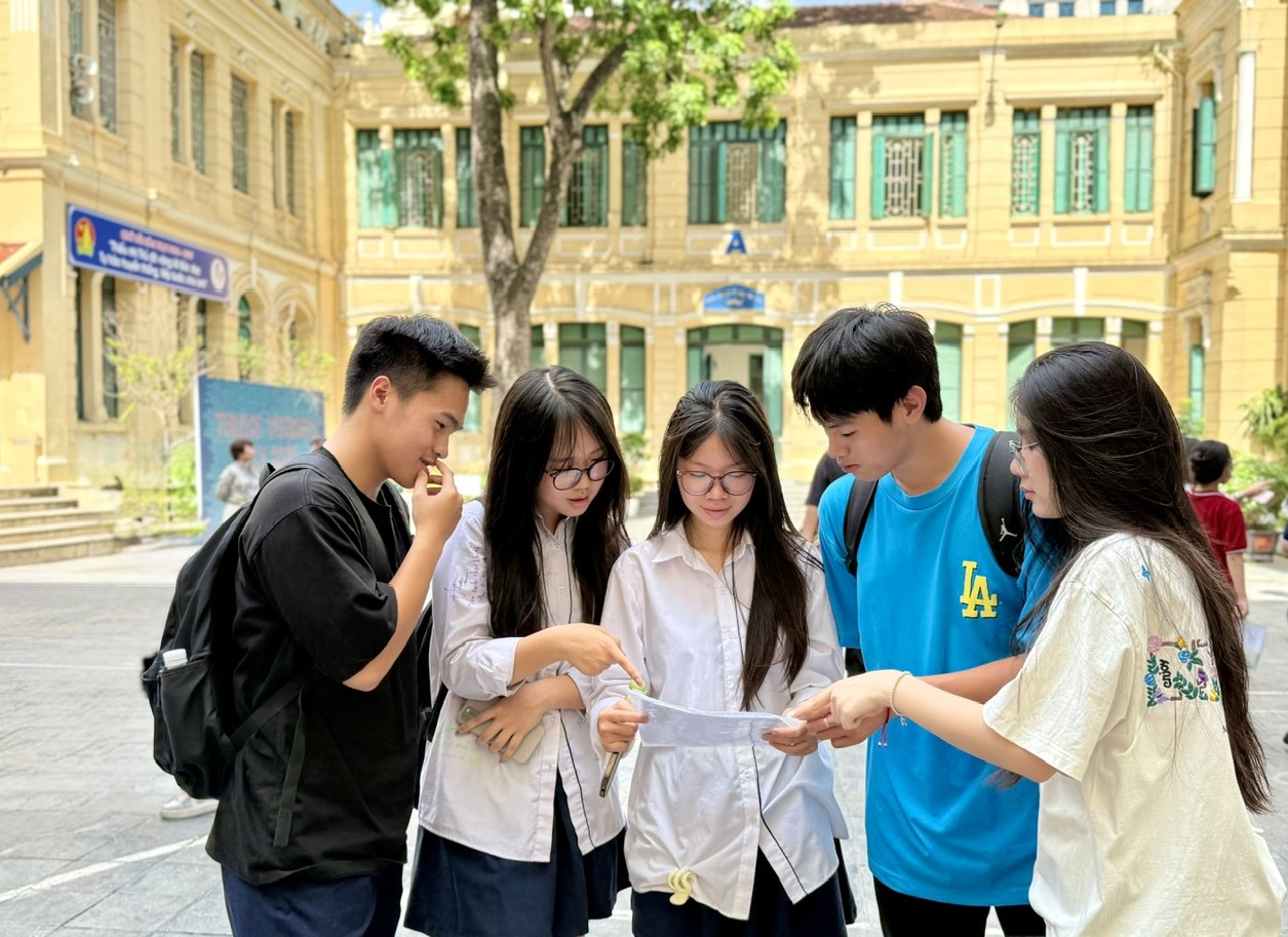 Th&iacute; sinh bắt đầu đăng k&yacute; x&eacute;t tuyển đại học, cao đẳng từ 16/7- Ảnh 1.