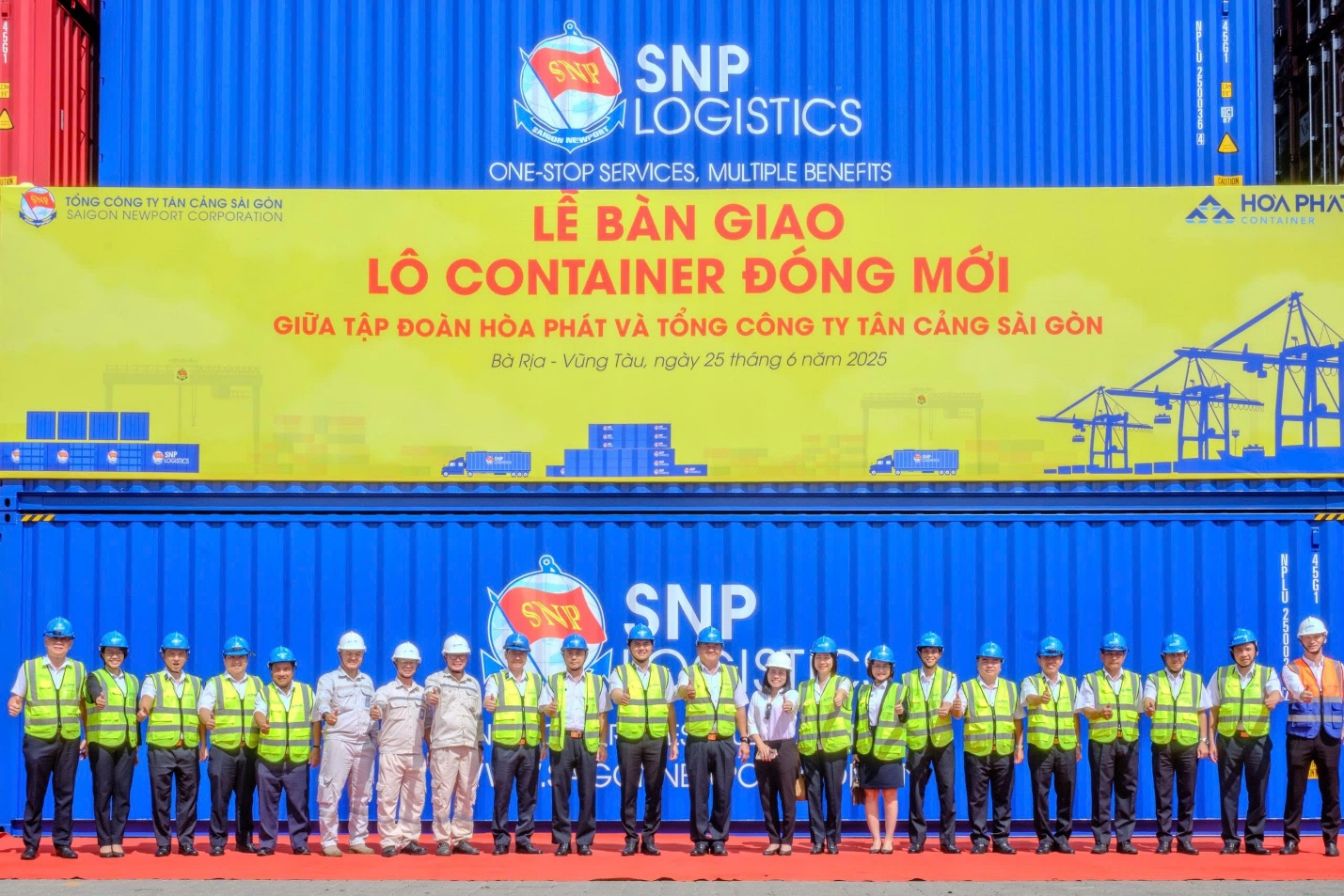 H&ograve;a Ph&aacute;t b&agrave;n giao l&ocirc; container đầu ti&ecirc;n cho Tổng C&ocirc;ng ty T&acirc;n Cảng S&agrave;i G&ograve;n- Ảnh 3.