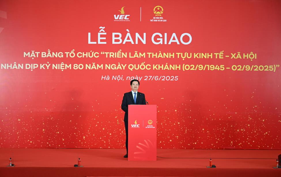 B&agrave;n giao mặt bằng cho Triển l&atilde;m th&agrave;nh tựu kinh tế - x&atilde; hội kỷ niệm 80 năm ng&agrave;y Quốc kh&aacute;nh- Ảnh 2.