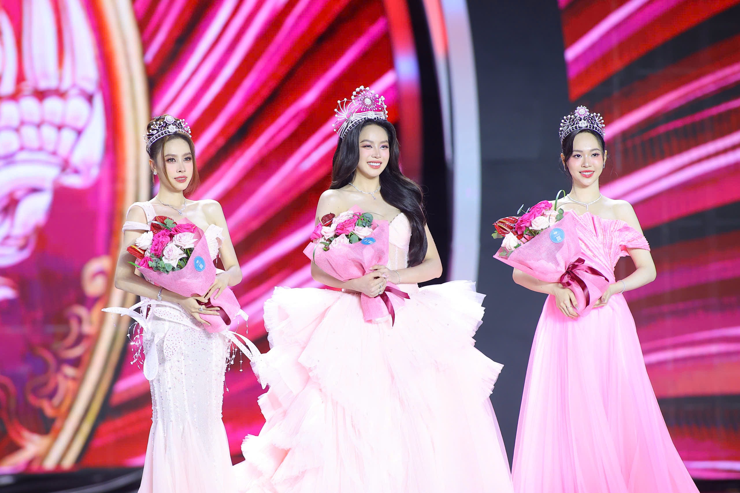 T&acirc;n Hoa hậu Việt Nam 2024 gọi t&ecirc;n H&agrave; Tr&uacute;c Linh- Ảnh 13.