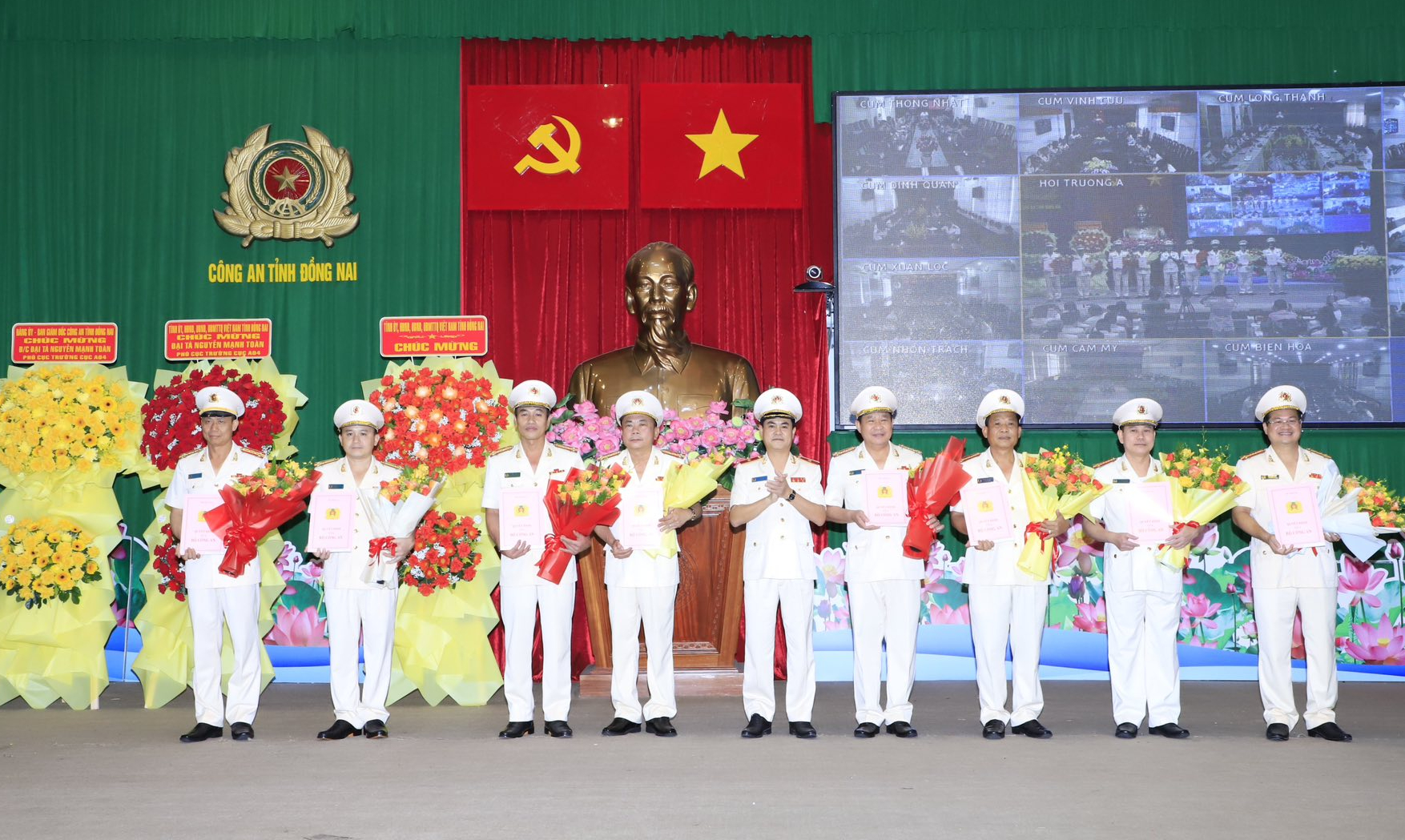 C&ocirc;ng an tỉnh Đồng Nai mới c&oacute; 8 ph&oacute; gi&aacute;m đốc, trong đ&oacute; 5 người điều động từ B&igrave;nh Phước- Ảnh 1.