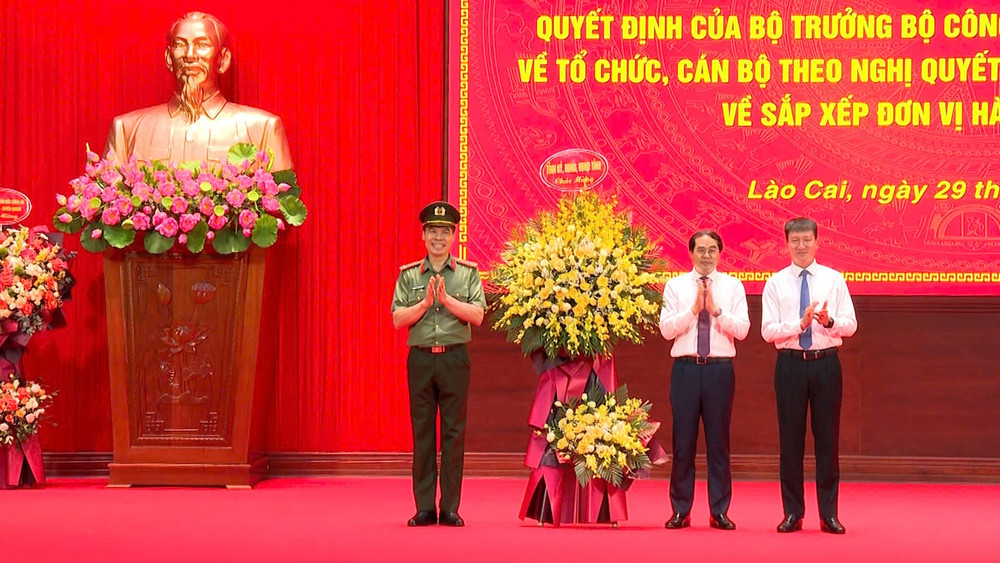Đại t&aacute; Cao Minh Huyền giữ chức Gi&aacute;m đốc C&ocirc;ng an tỉnh L&agrave;o Cai sau s&aacute;p nhập- Ảnh 1.
