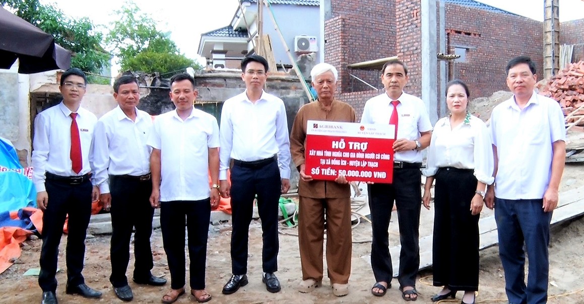 Vĩnh Ph&uacute;c quan t&acirc;m x&acirc;y dựng nh&agrave; ở cho người c&oacute; c&ocirc;ng- Ảnh 2.