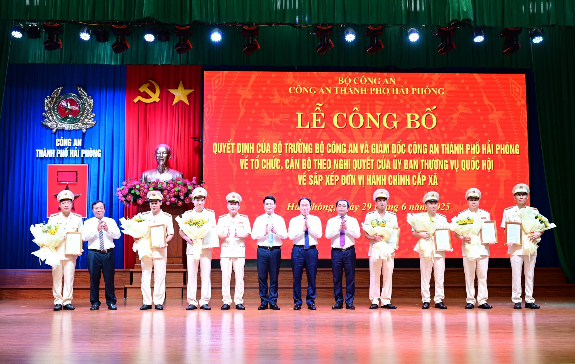 C&ocirc;ng an TP Hải Ph&ograve;ng mới c&oacute; 29 ph&ograve;ng nghiệp vụ, 114 c&ocirc;ng an x&atilde;, phường, đặc khu- Ảnh 2.