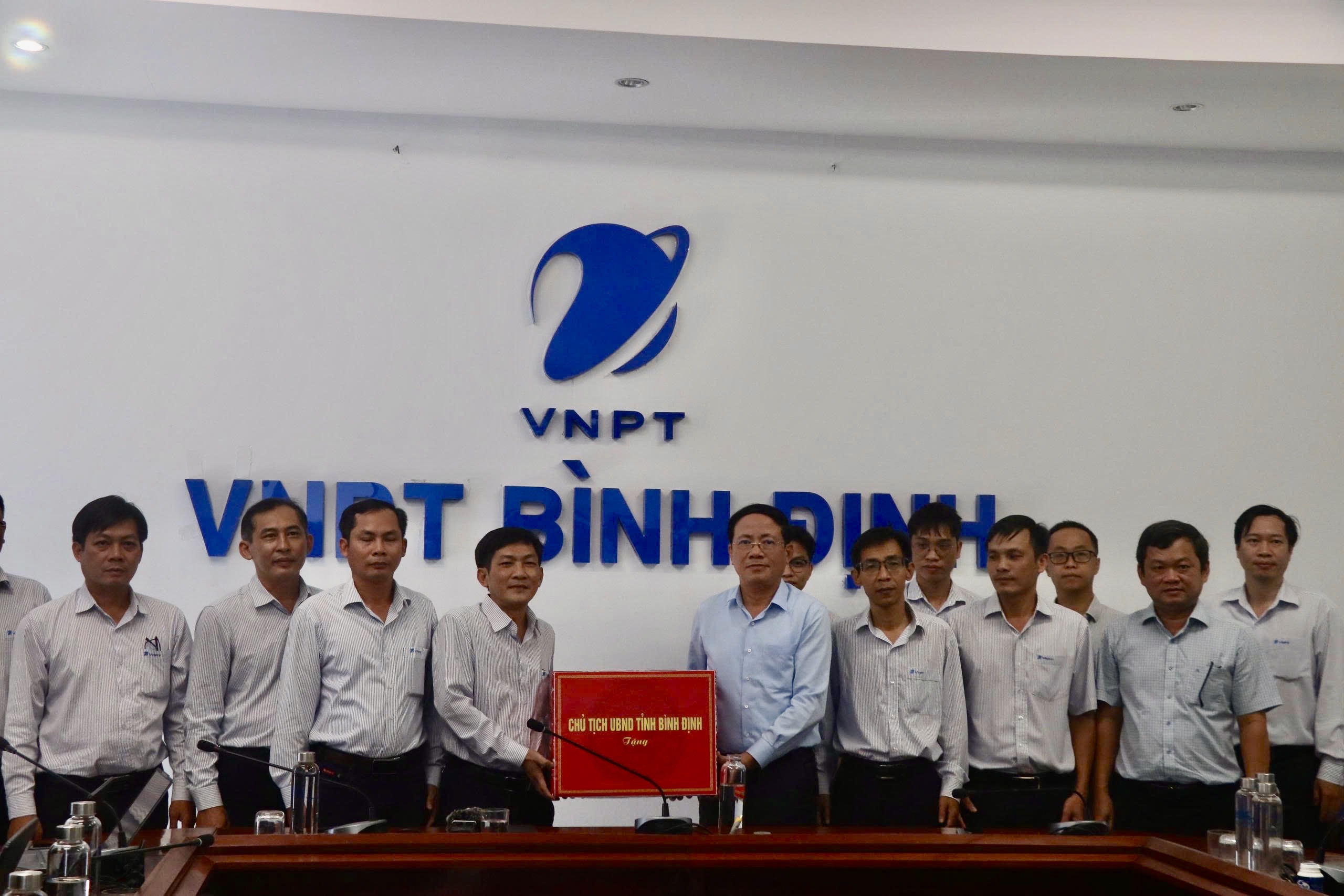 Trong thời khắc lịch sử 1/7, bộ m&aacute;y ch&iacute;nh quyền số phải vận h&agrave;nh th&ocirc;ng suốt- Ảnh 6.