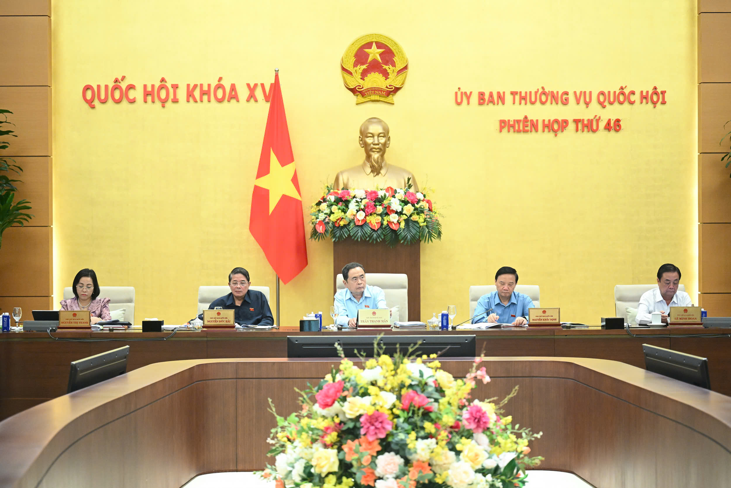 V&igrave; sao đề xuất HĐND cấp tỉnh ph&acirc;n cấp cho UBND c&ugrave;ng cấp? - Ảnh 2.