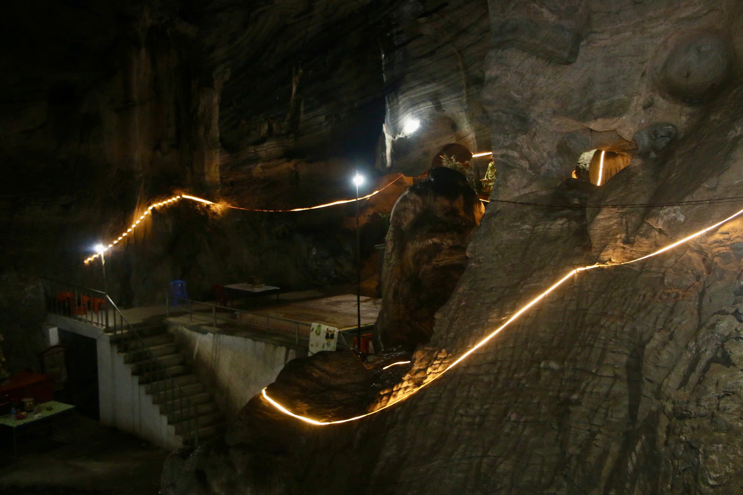 B&ecirc;n trong ng&ocirc;i ch&ugrave;a cổ nơi sư thầy livestream thu h&uacute;t h&agrave;ng triệu người- Ảnh 4.