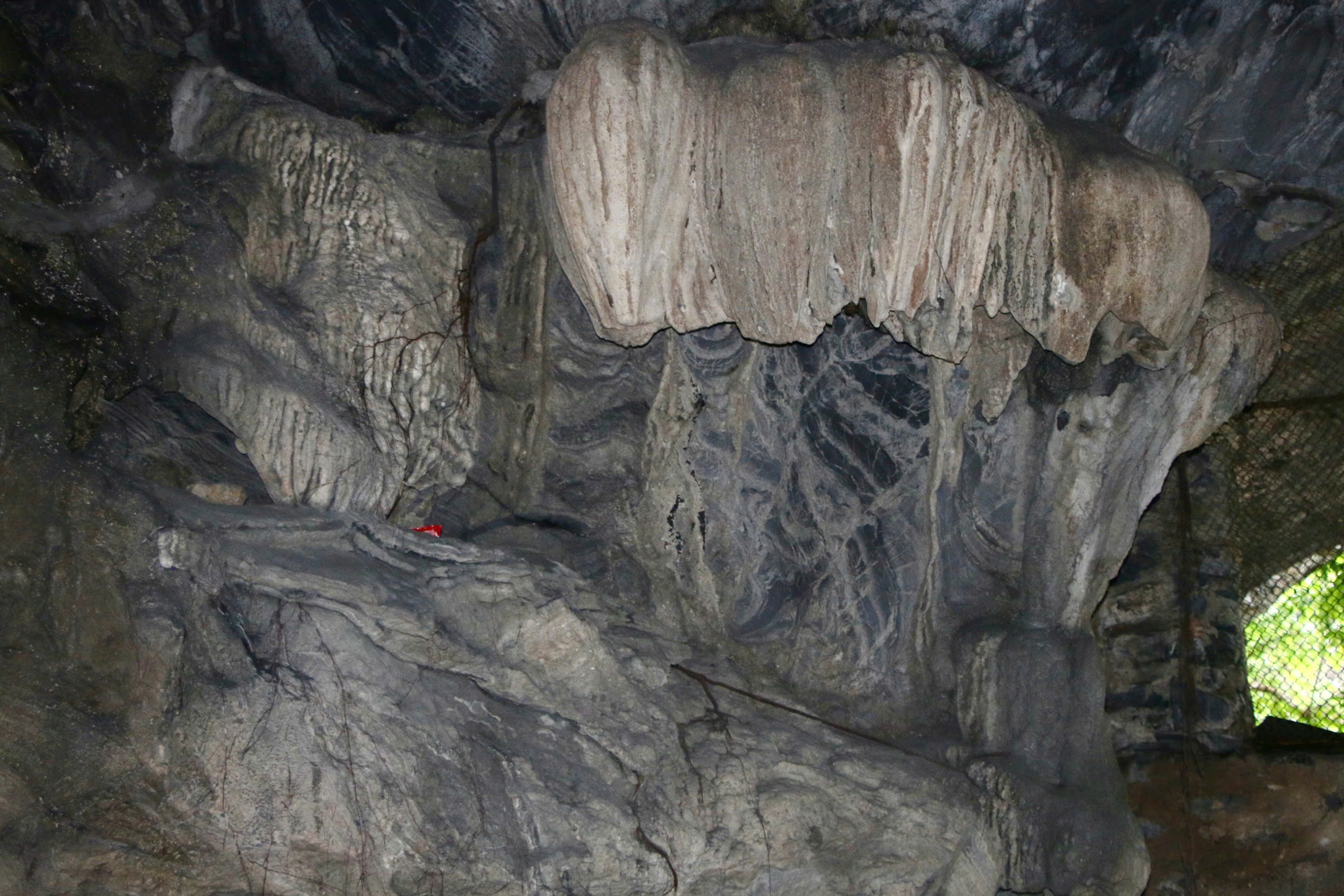 B&ecirc;n trong ng&ocirc;i ch&ugrave;a cổ nơi sư thầy livestream thu h&uacute;t h&agrave;ng triệu người- Ảnh 6.