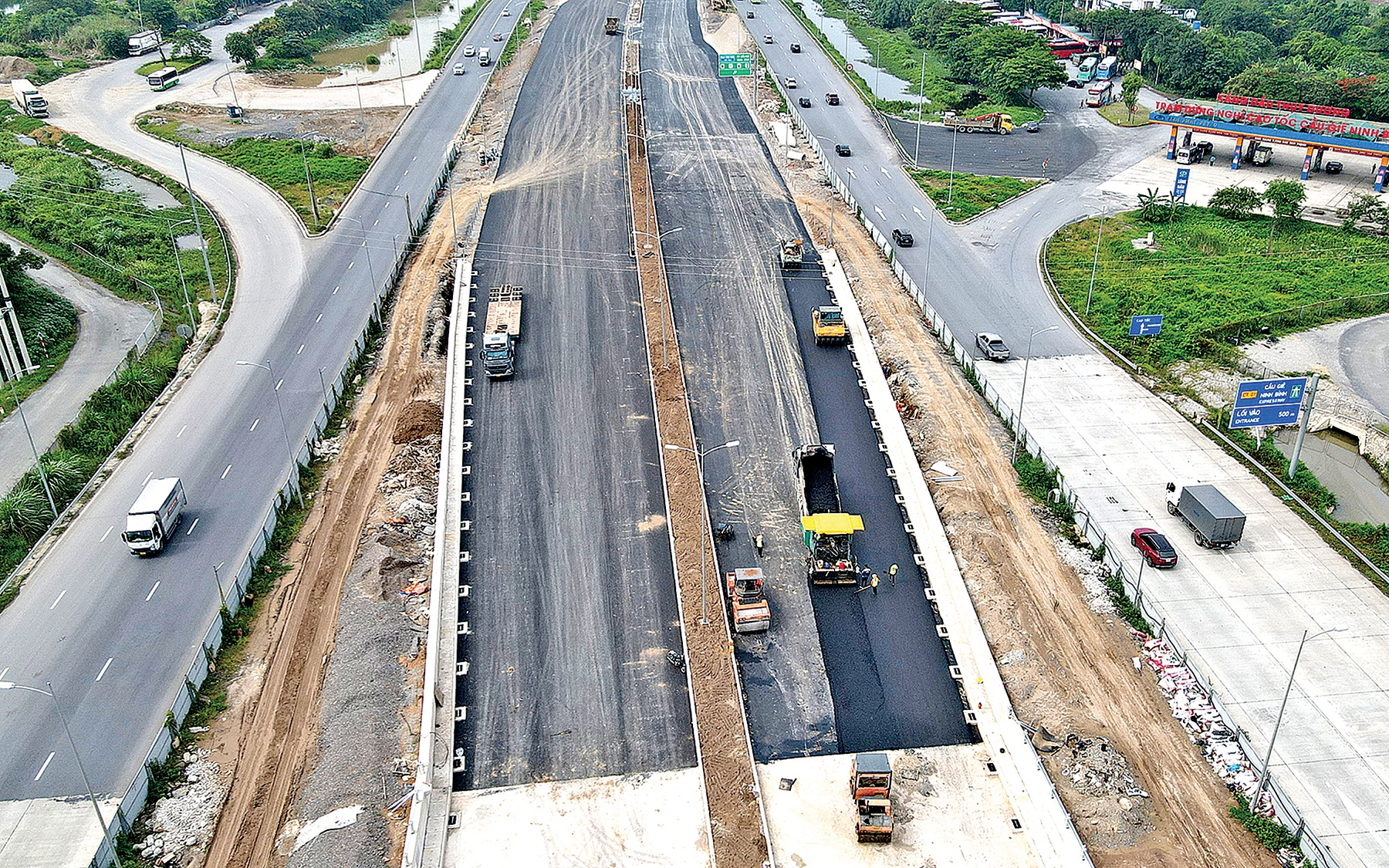 Lợi g&igrave; khi ph&acirc;n cấp đầu tư x&acirc;y dựng, giao th&ocirc;ng?