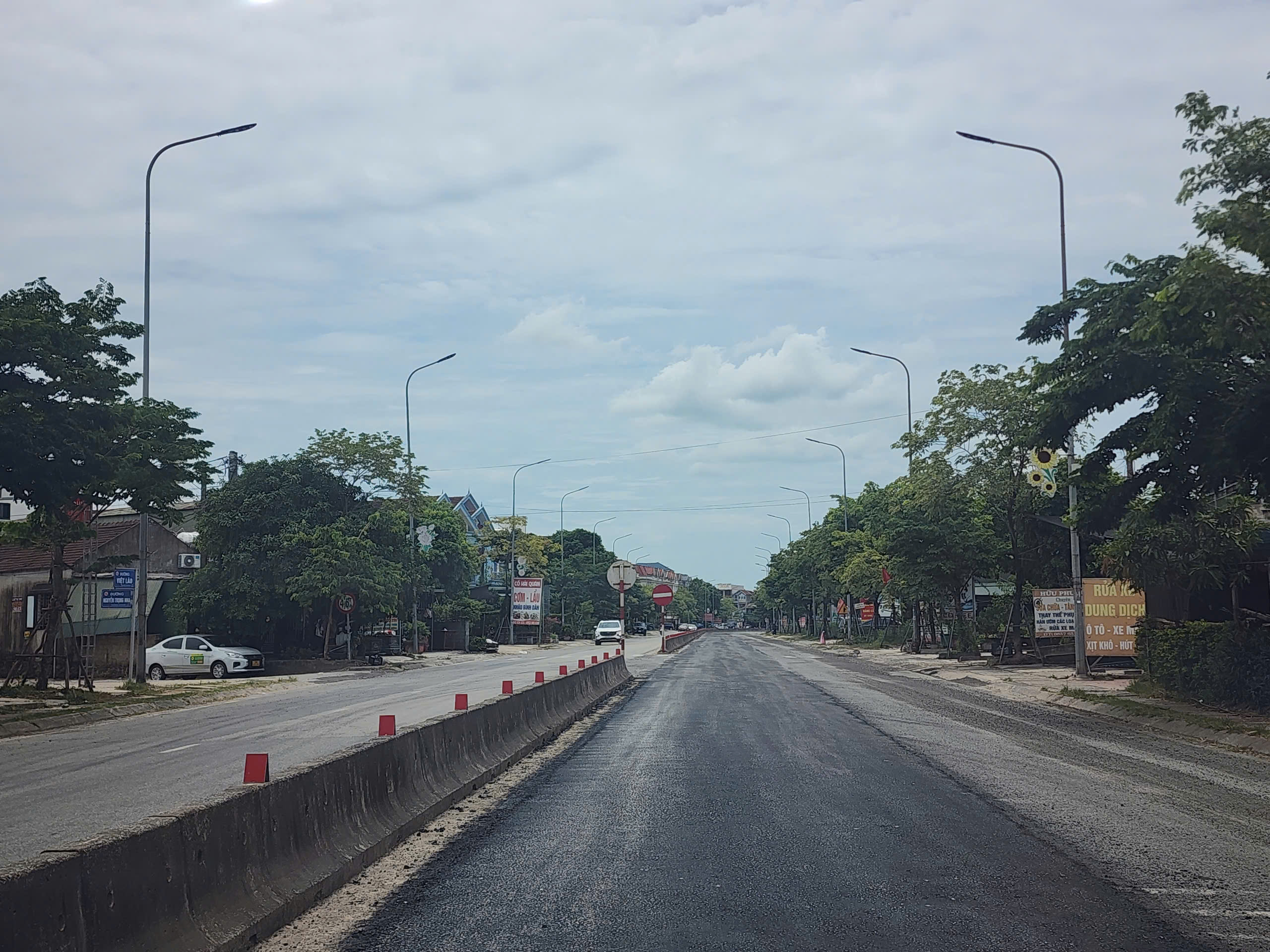 Gấp r&uacute;t n&acirc;ng cấp QL12C kết nối cao tốc H&agrave;m Nghi - Vũng &Aacute;ng, ho&agrave;n th&agrave;nh trong th&aacute;ng 10- Ảnh 4.