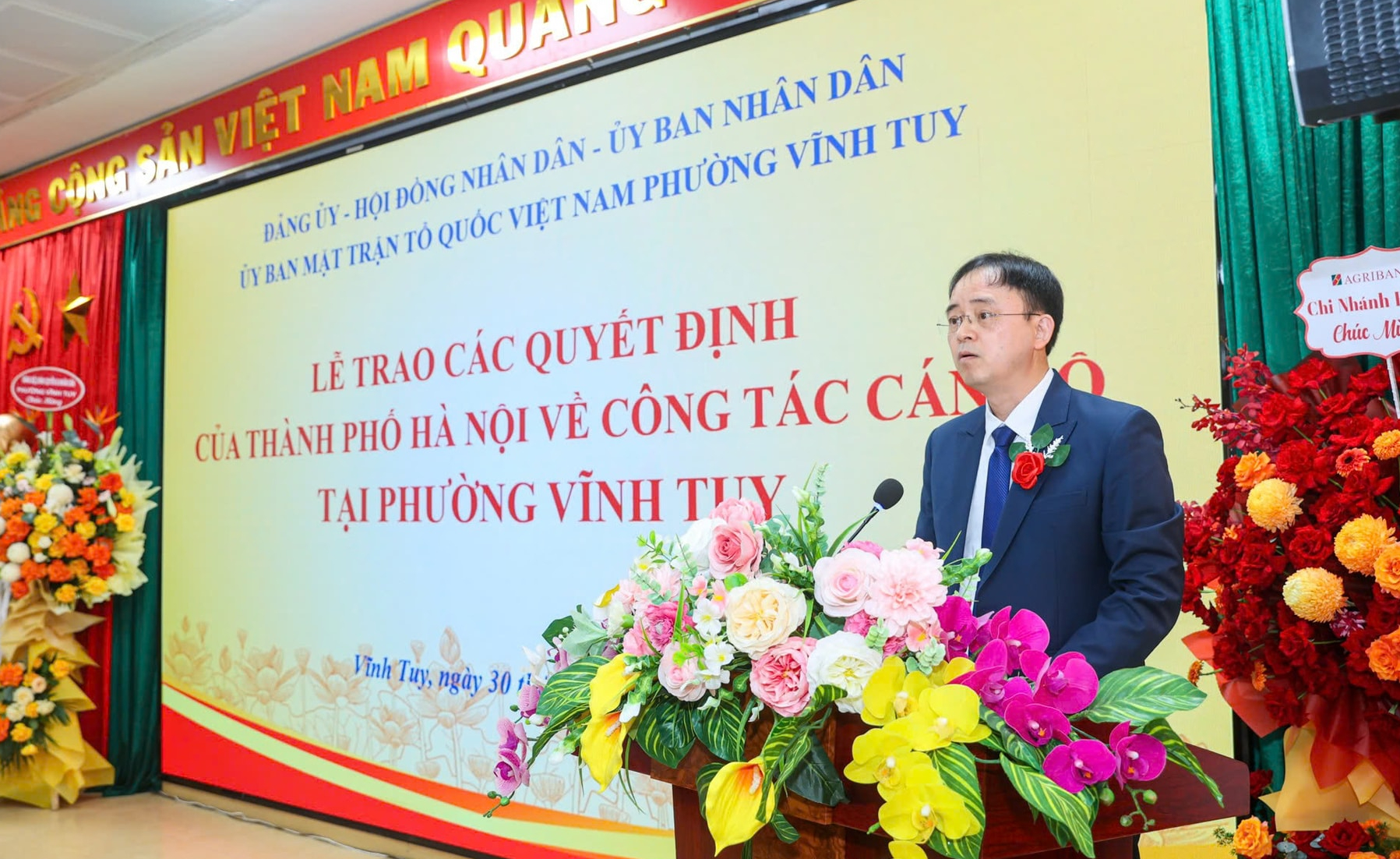 Dấu ấn lịch sử ngày 30/6: Các phường, xã ở Thủ đô đồng loạt ra mắt bộ máy hành chính mới- Ảnh 7. Dấu ấn lịch sử ngày 30/6: Các phường, xã ở Thủ đô đồng loạt ra mắt bộ máy hành chính mới- Ảnh 7.