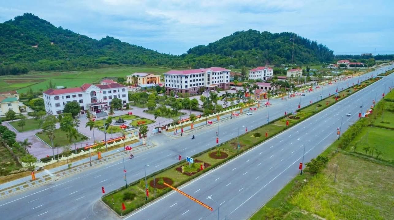 H&agrave; Tĩnh: Trưng dụng 154 cơ sở đảm bảo chỗ l&agrave;m việc cho c&aacute;c x&atilde; mới vận h&agrave;nh- Ảnh 1.