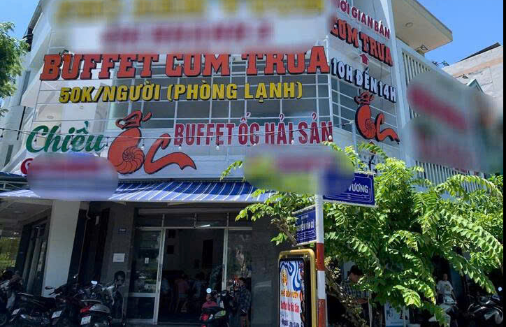Vụ 7 người nhập viện sau khi ăn buffet ốc ở Ph&uacute; Y&ecirc;n: Nh&agrave; h&agrave;ng c&oacute; nhiều tồn tại- Ảnh 1.