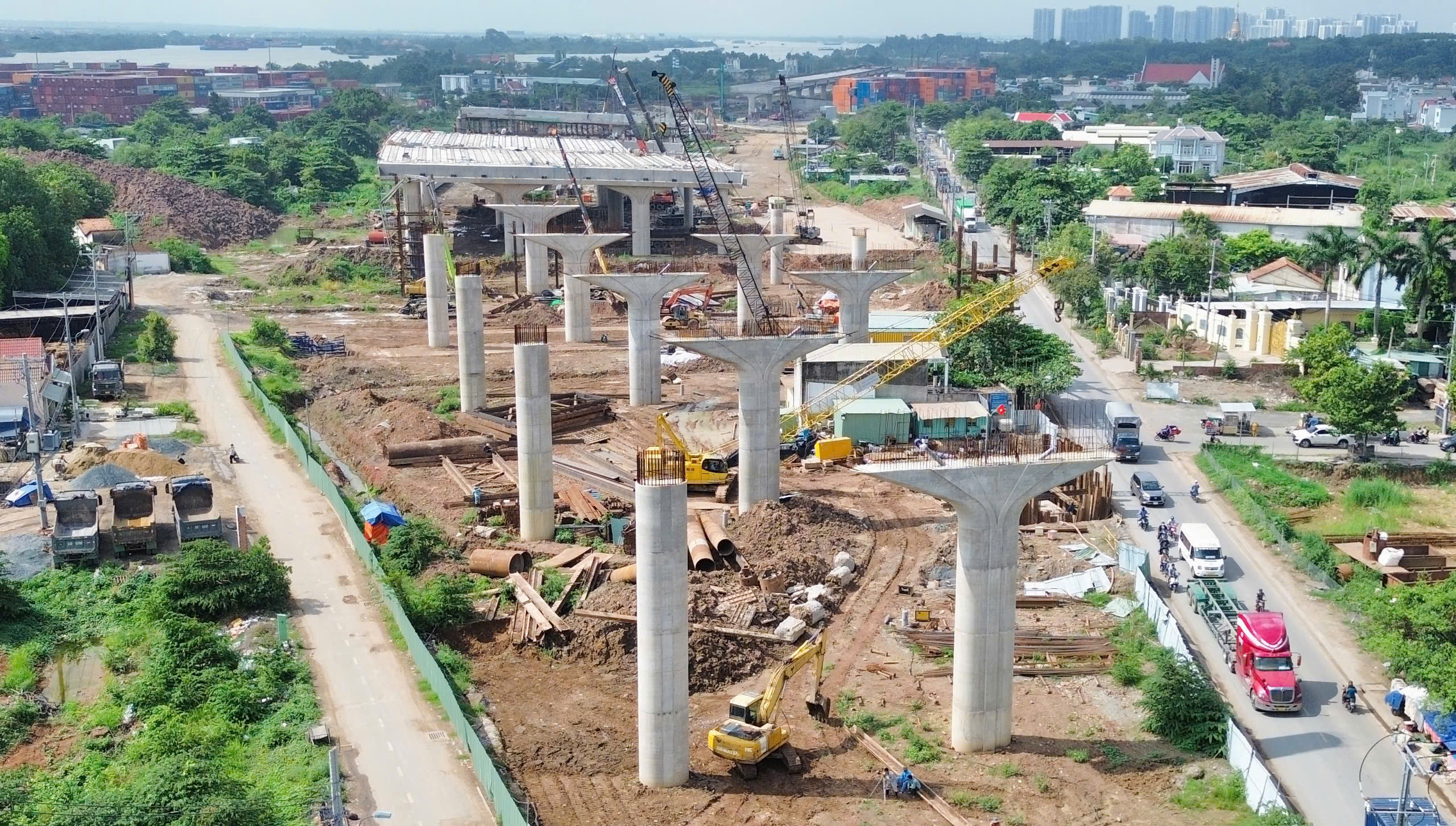 Còn ngổn ngang, dự án Vành đai 3 TP.HCM có kịp về đích đúng hẹn?- Ảnh 2. Còn ngổn ngang, dự án Vành đai 3 TP.HCM có kịp về đích đúng hẹn?- Ảnh 2.