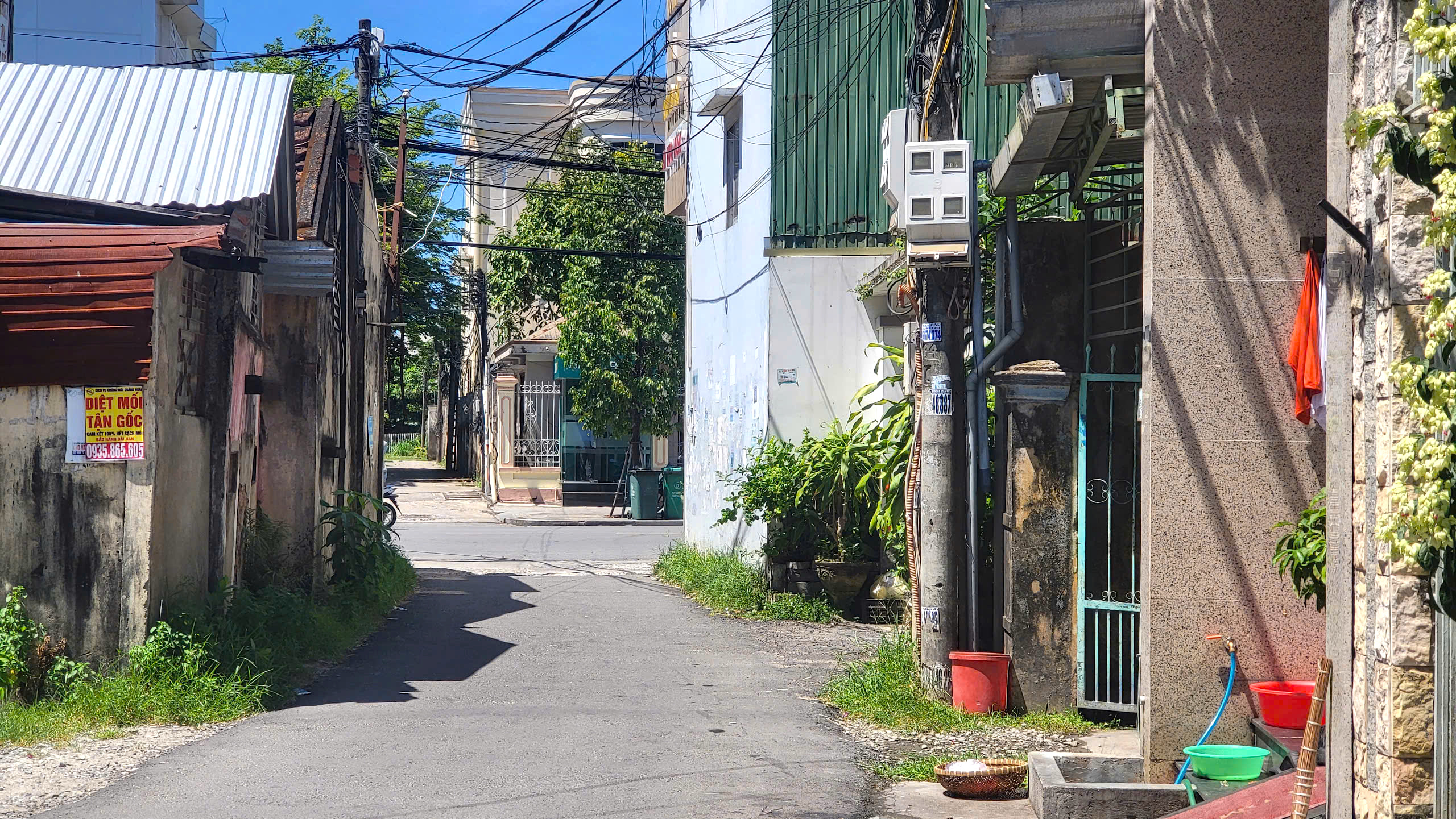 Quảng Ng&atilde;i: Th&ocirc;ng mặt bằng, ho&agrave;n thiện tuyến đường l&agrave;m gần chục năm vẫn chưa xong- Ảnh 3.